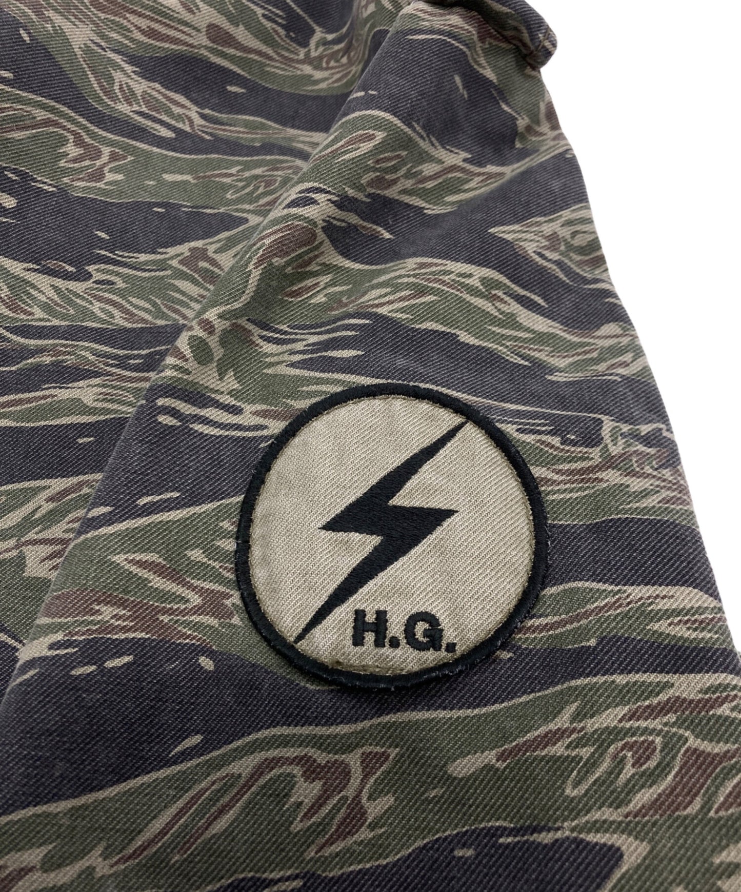 [Pre-owned] Hysteric Glamour Tiger camo military jacket with liner Hysteric Glamour Hysteric Glamour Olive 4AB-1012 with patch hood 4AB-1012