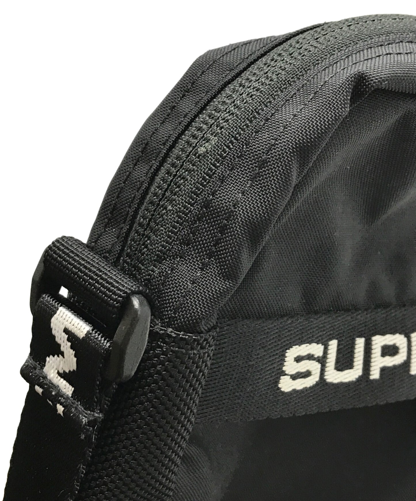 [Pre-owned] SUPREME Shoulder Bag / 22AW / Supreme