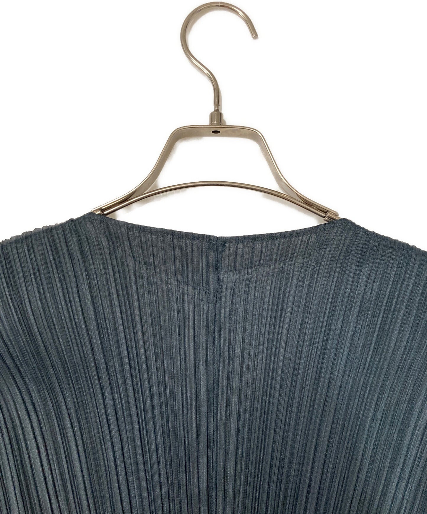 [Pre-owned] PLEATS PLEASE Pleated Cardigan ISSEYMIYAKE ISSEY MIYAKE Made in Japan PP05-JD501 PP05-JD501