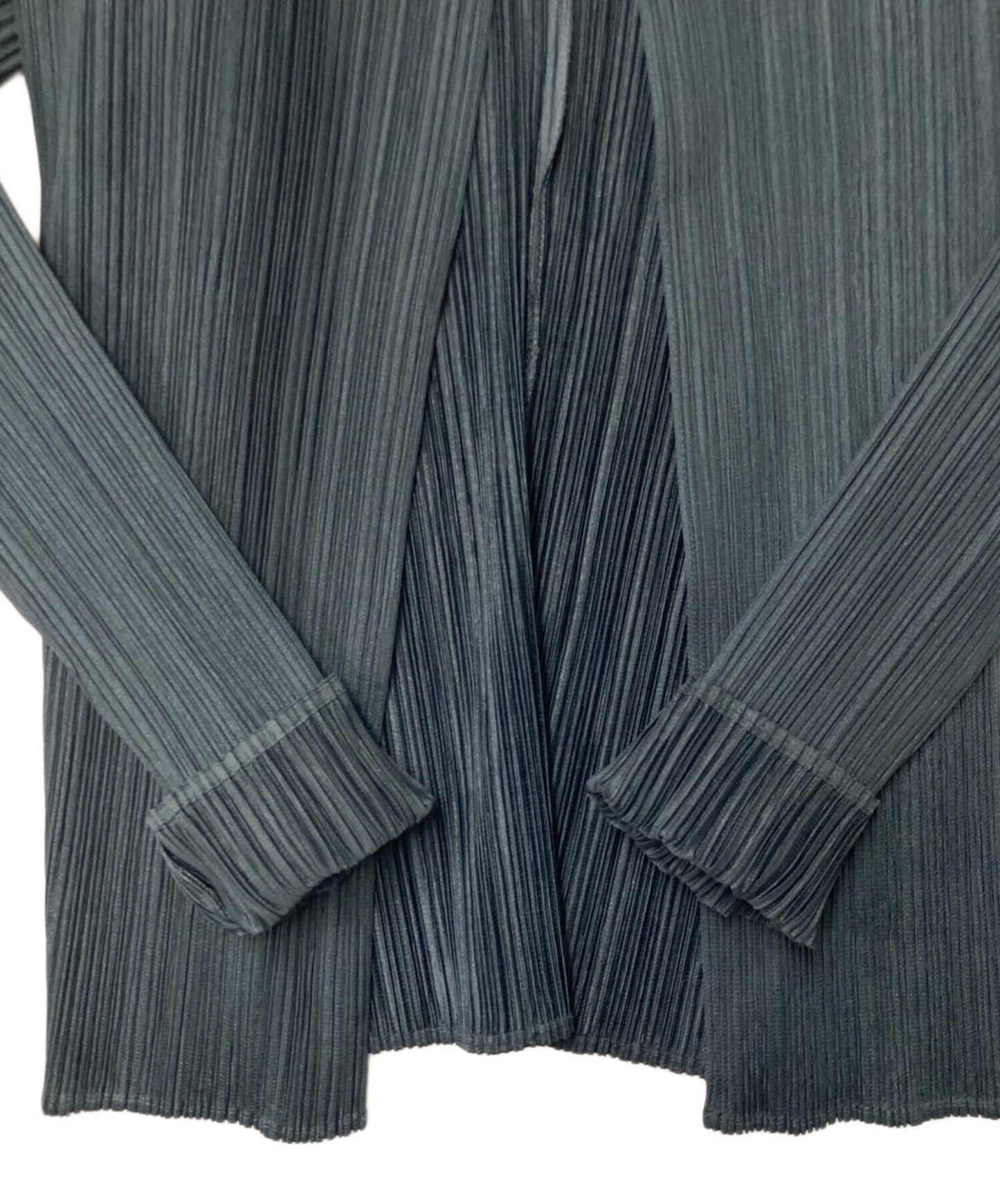 [Pre-owned] PLEATS PLEASE Pleated Cardigan ISSEYMIYAKE ISSEY MIYAKE Made in Japan PP05-JD501 PP05-JD501