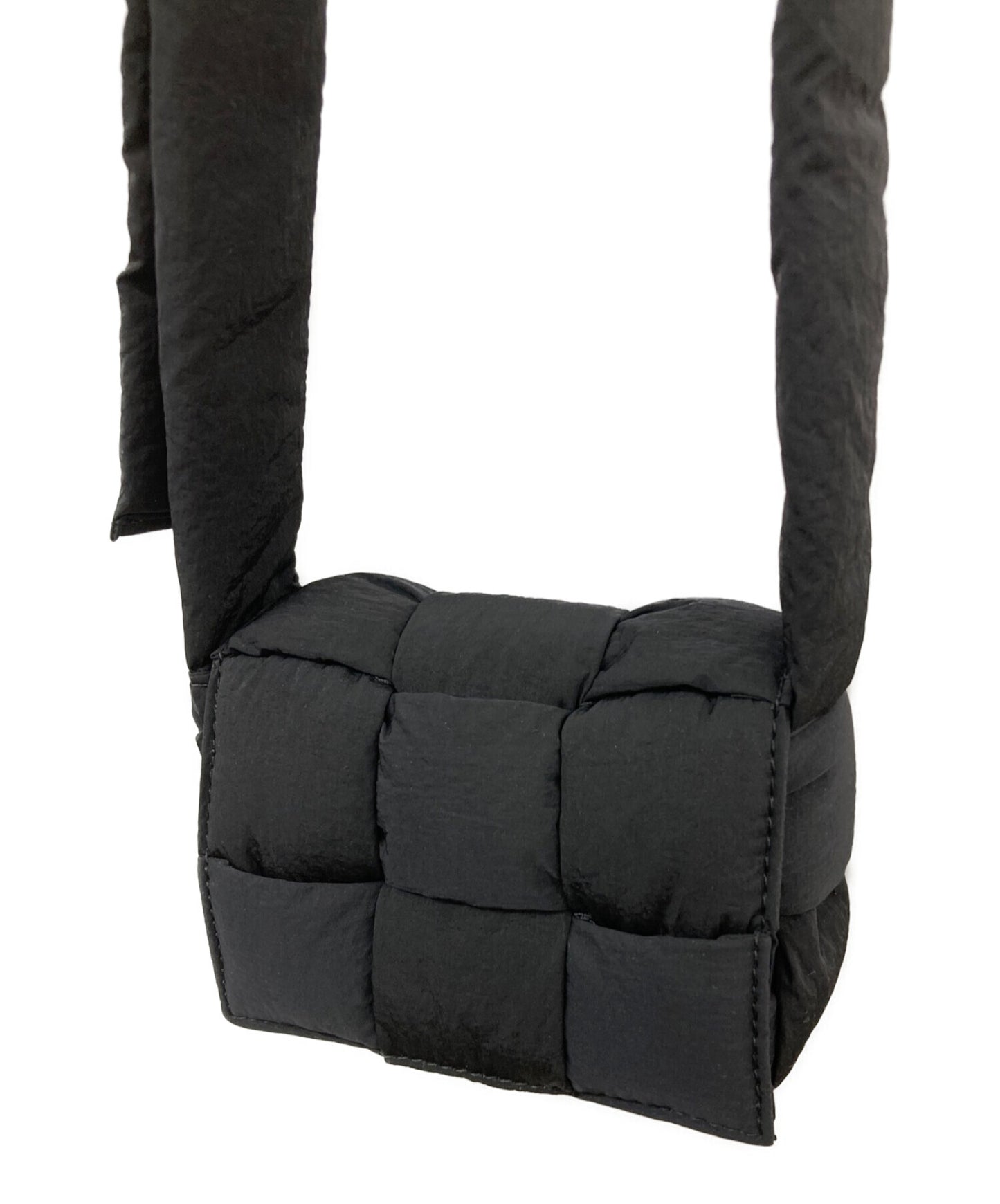 [Pre-owned] BOTTEGA VENETA Padded Tech Cassette Bag Mini Shoulder Bag