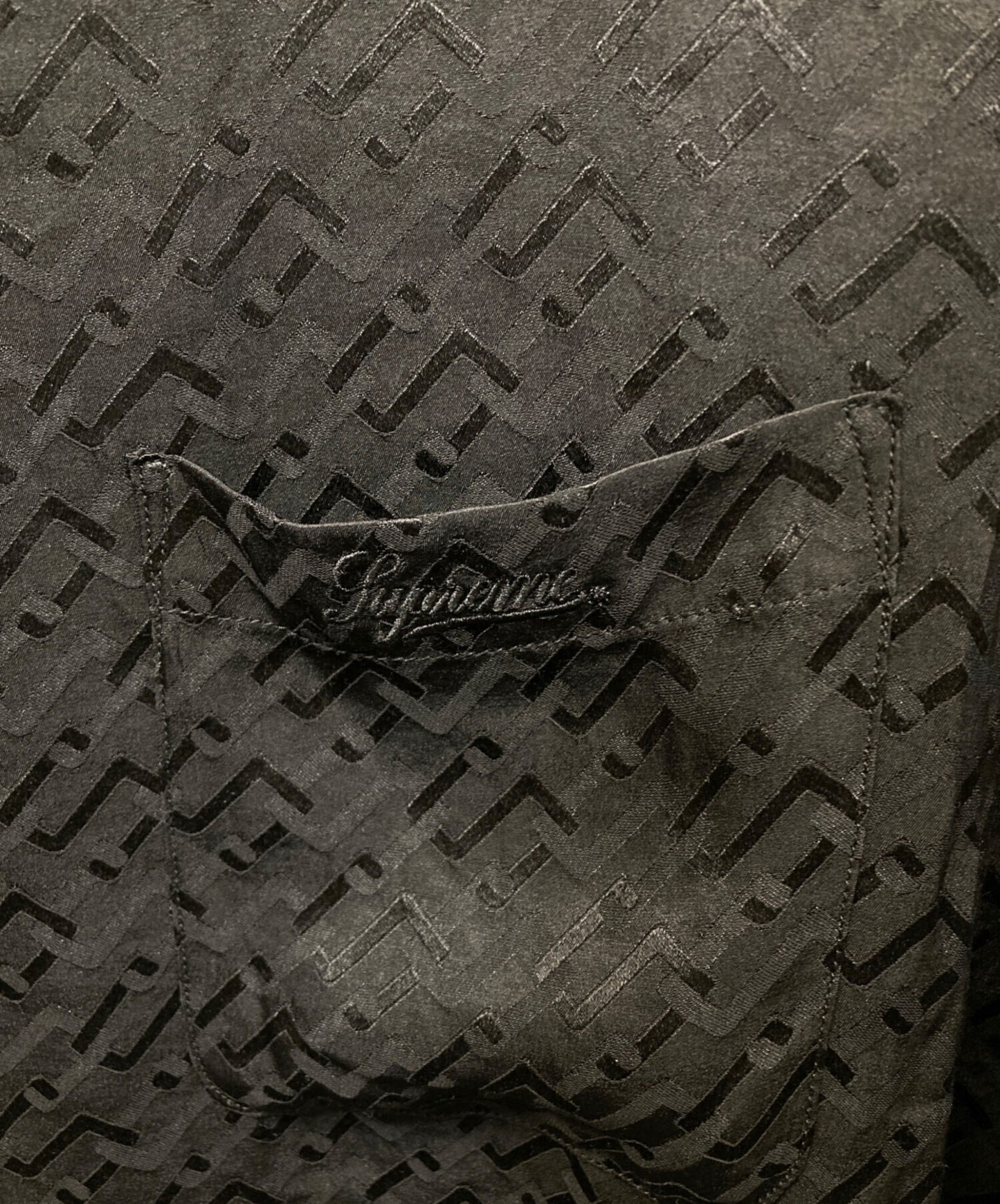 [Pre-owned] SUPREME Tonal Monogram Silk S/S Shirt