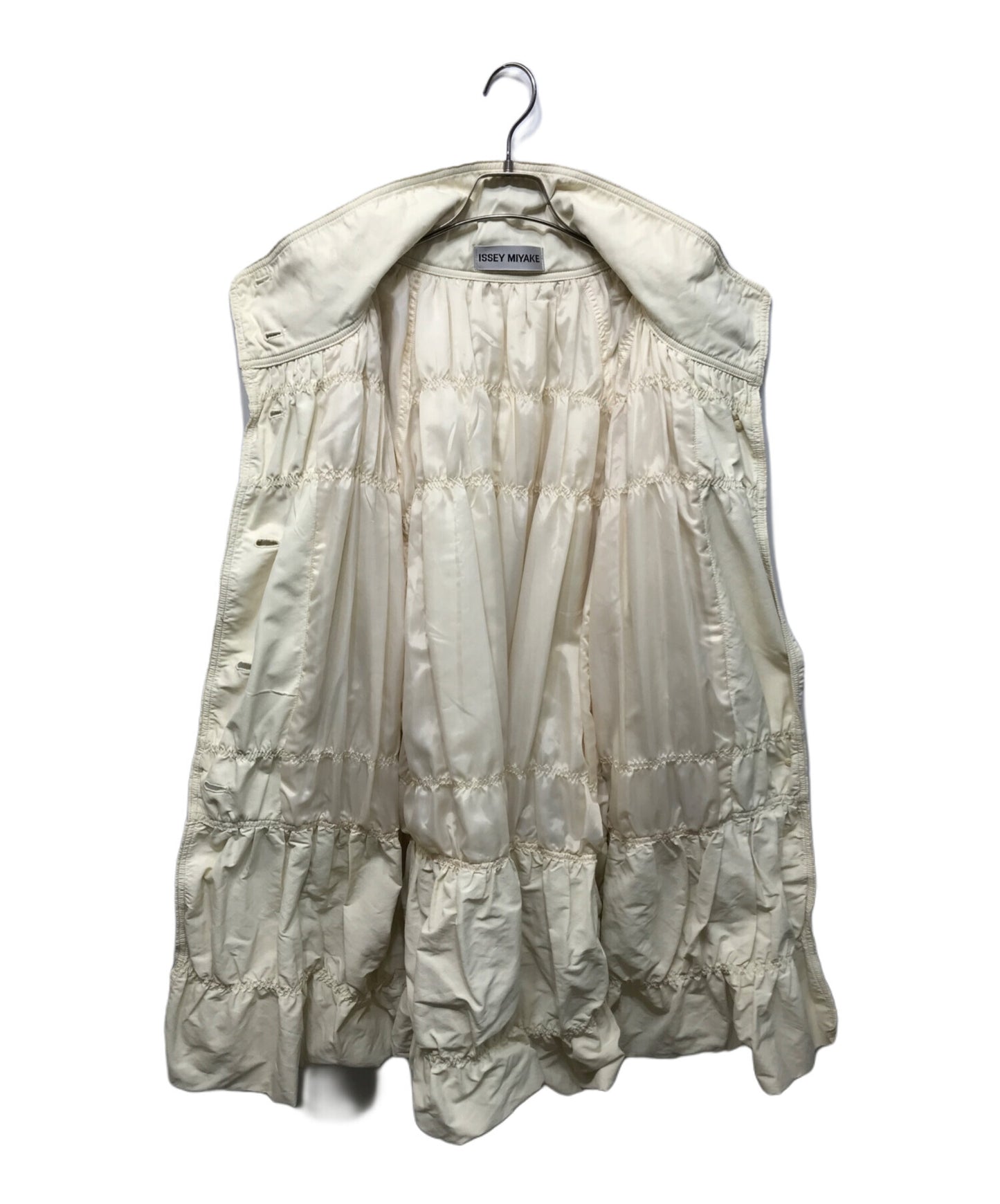 [Pre-owned] ISSEY MIYAKE gathered coat IM73FA501