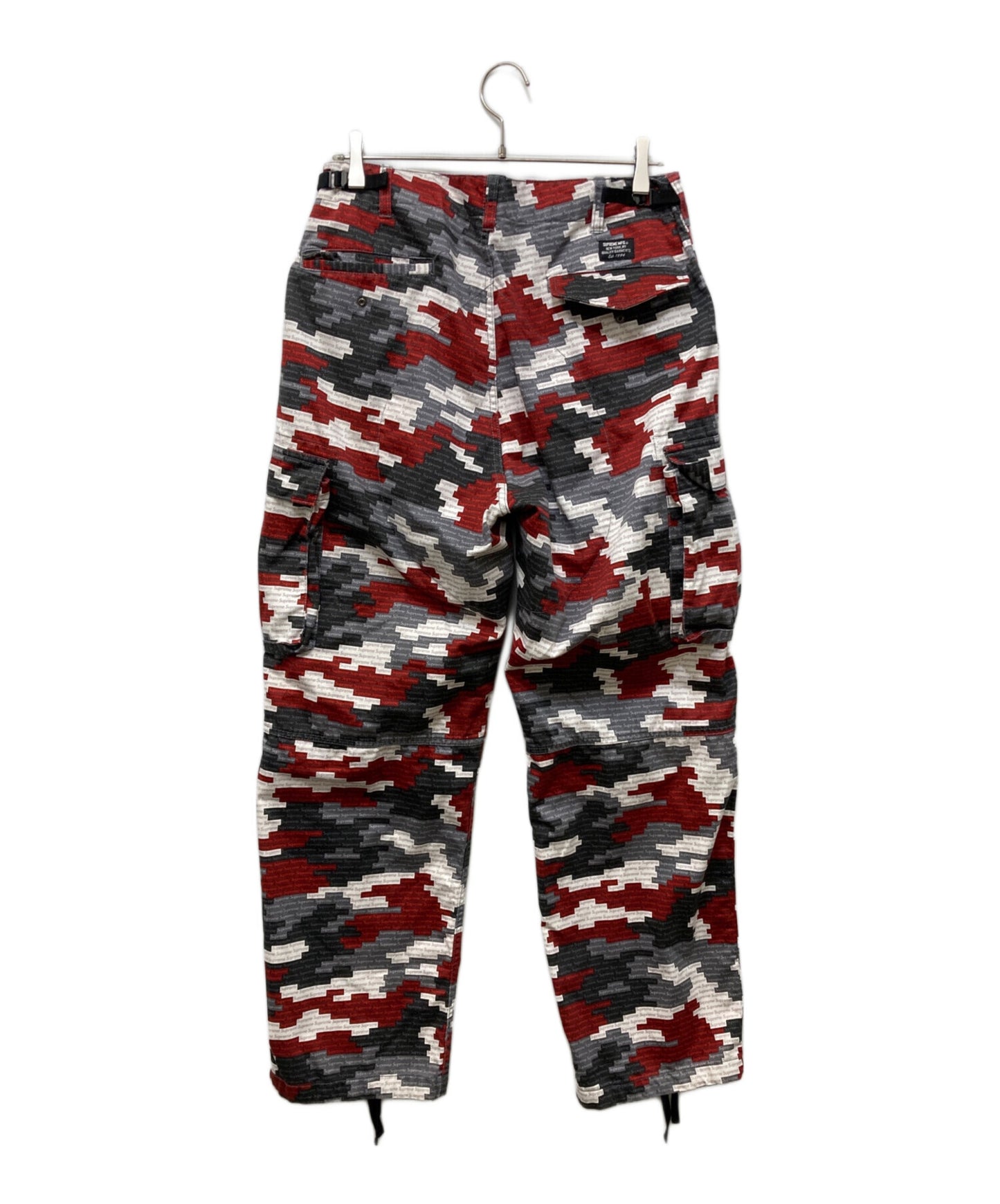 [Pre-owned] SUPREME Logo camouflage cargo pants