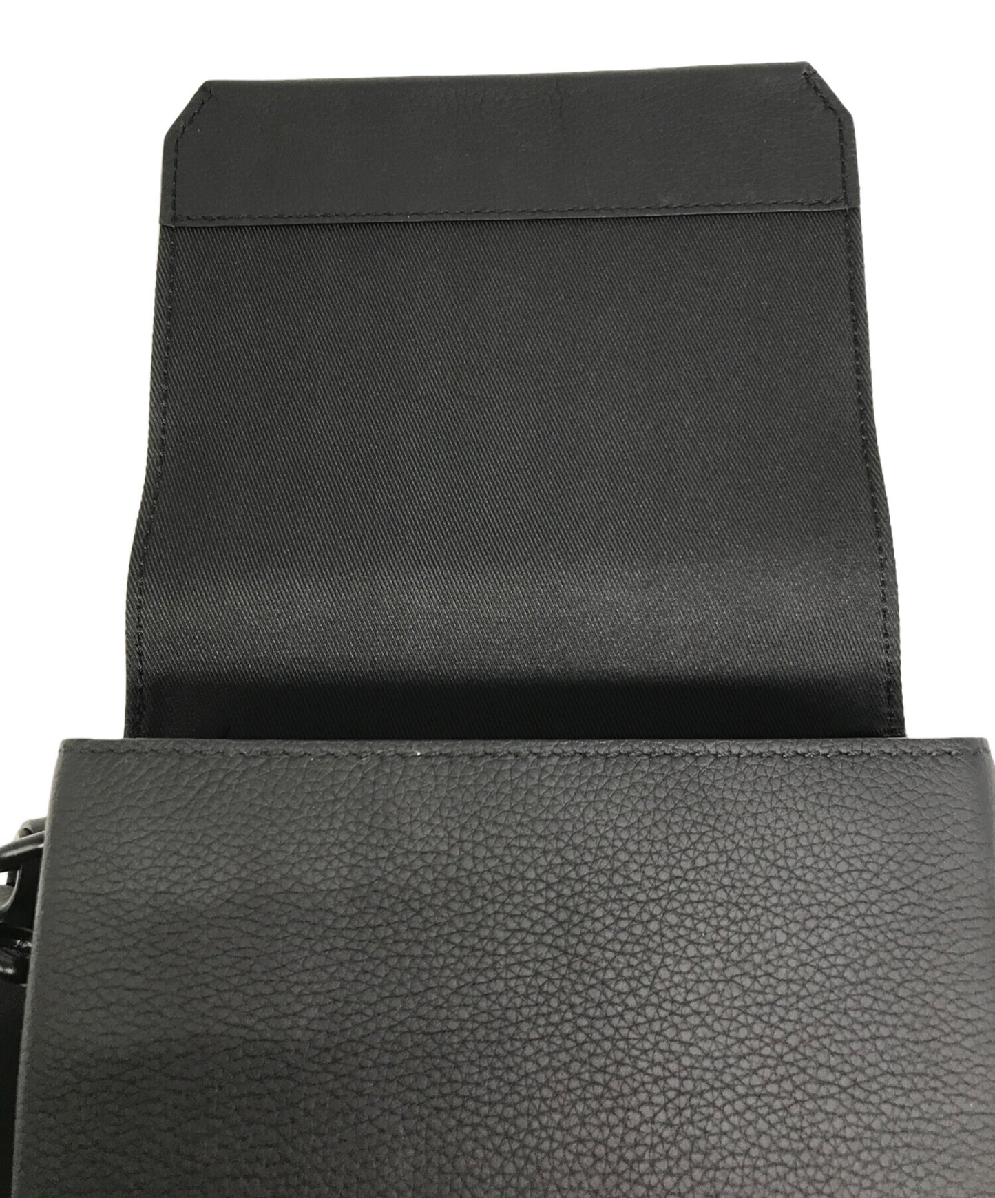 [Pre-owned] LOUIS VUITTON Fastline Wearable Wallet M82085