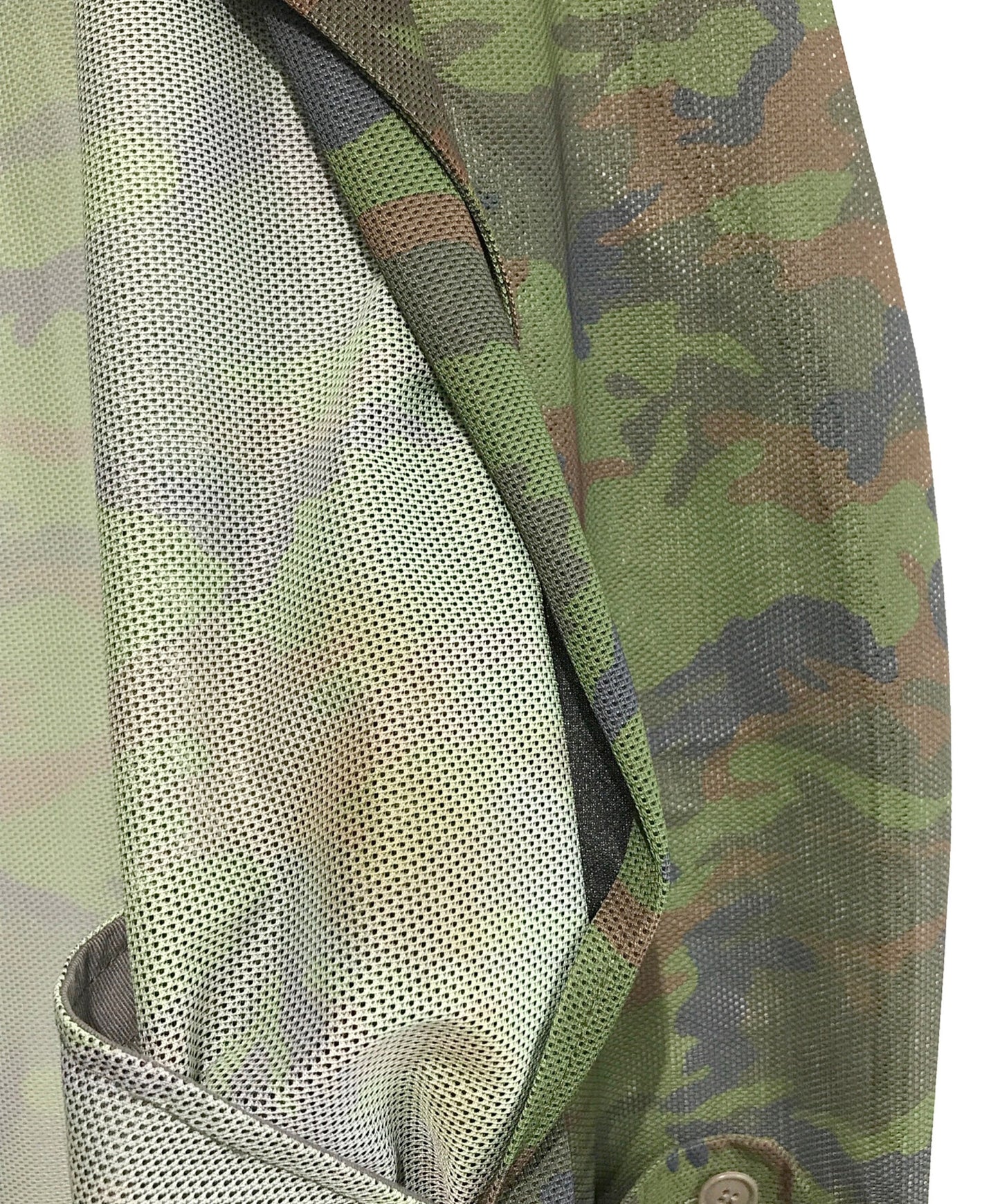 [Pre-owned] COMME des GARCONS Camouflage Mesh Stencil Collar Coat S10104