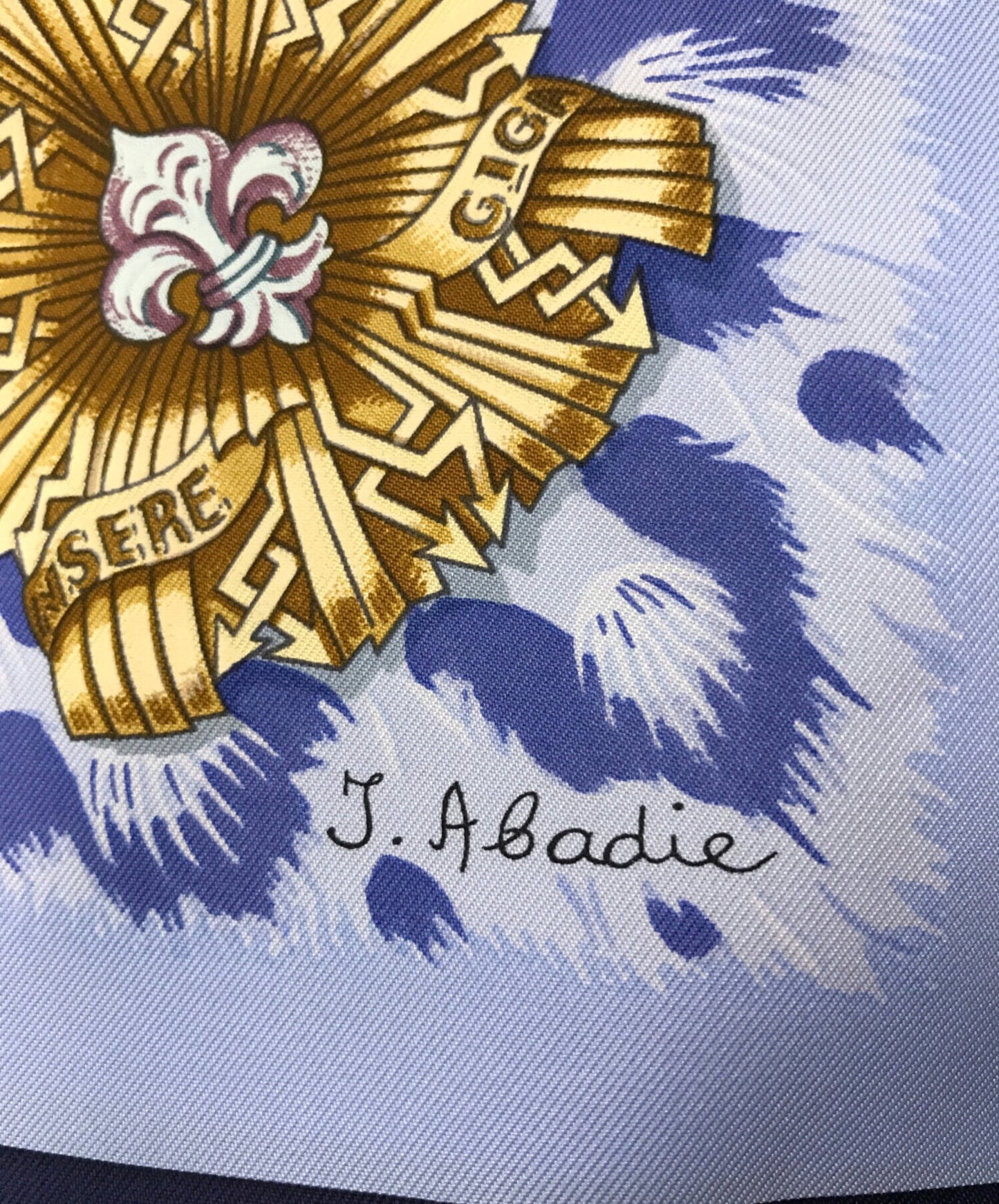 [Pre-owned] HERMES Silk scarf / HERMES / Carré 90 / CASQUES et PLUMETS (helmet without face)