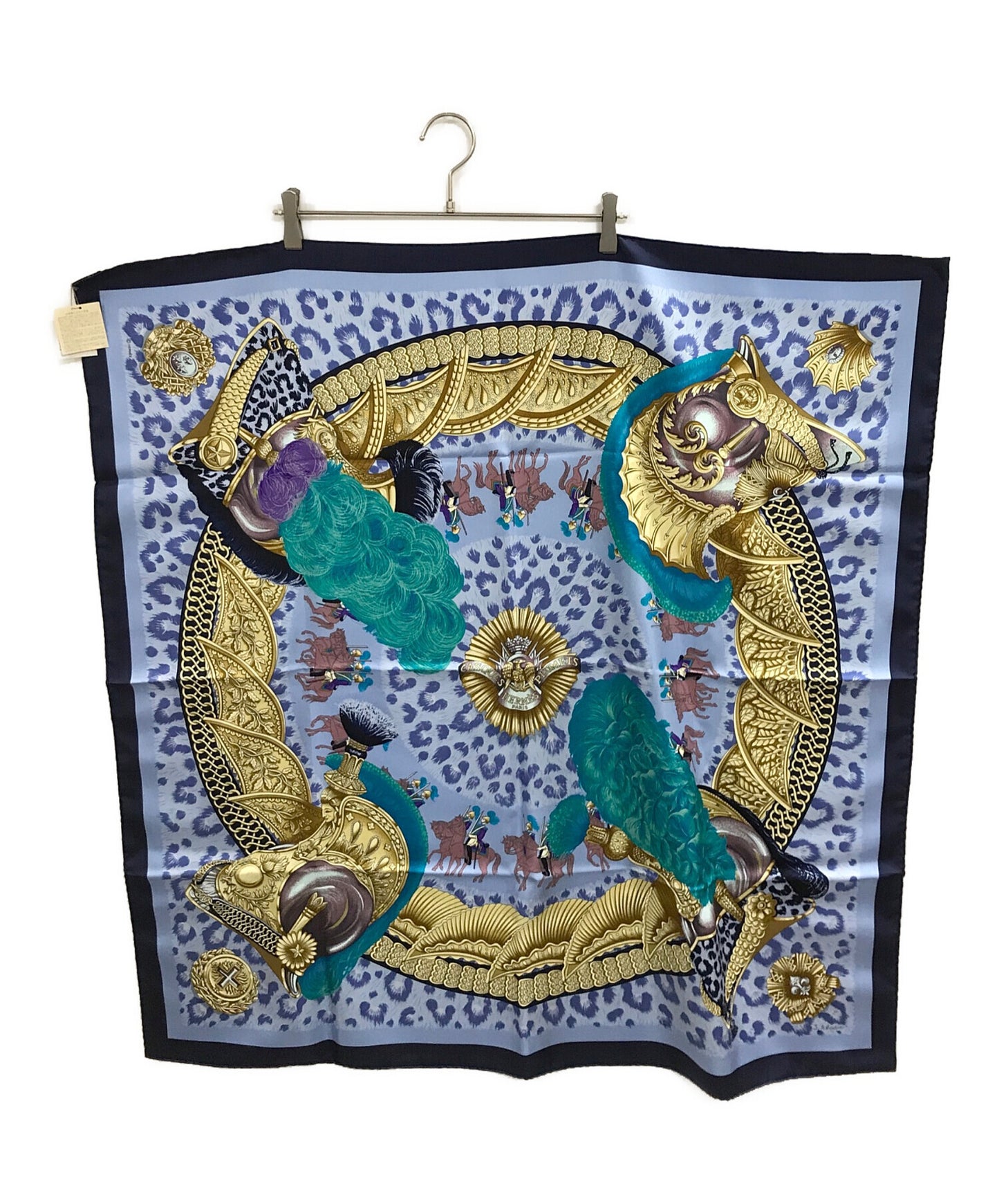 [Pre-owned] HERMES Silk scarf / HERMES / Carré 90 / CASQUES et PLUMETS (helmet without face)