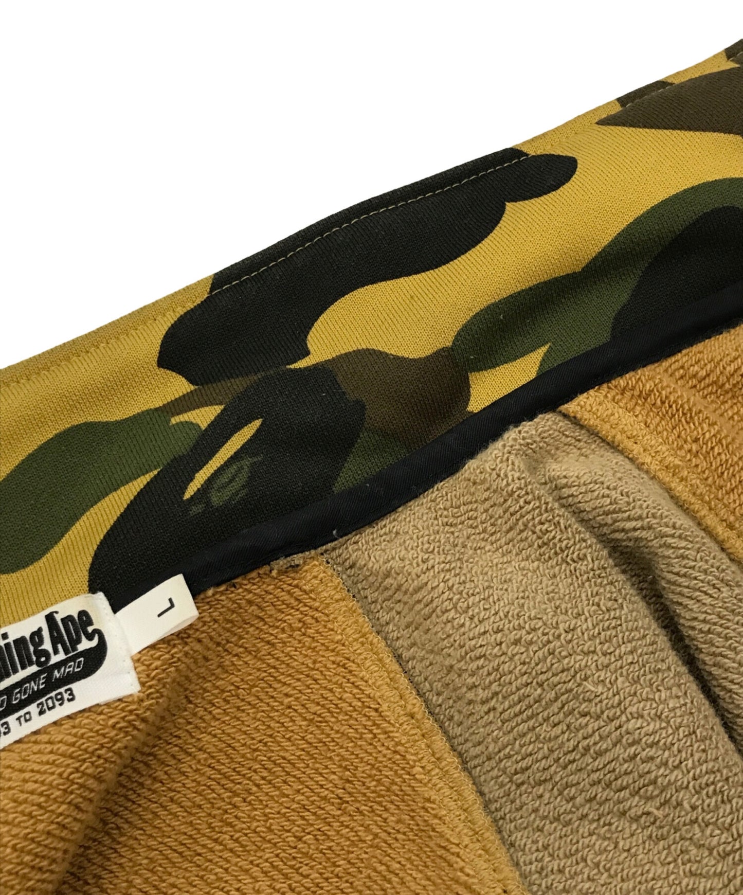 [Pre-owned] A BATHING APE Camo patch zip-up jacket 001SWF301007X