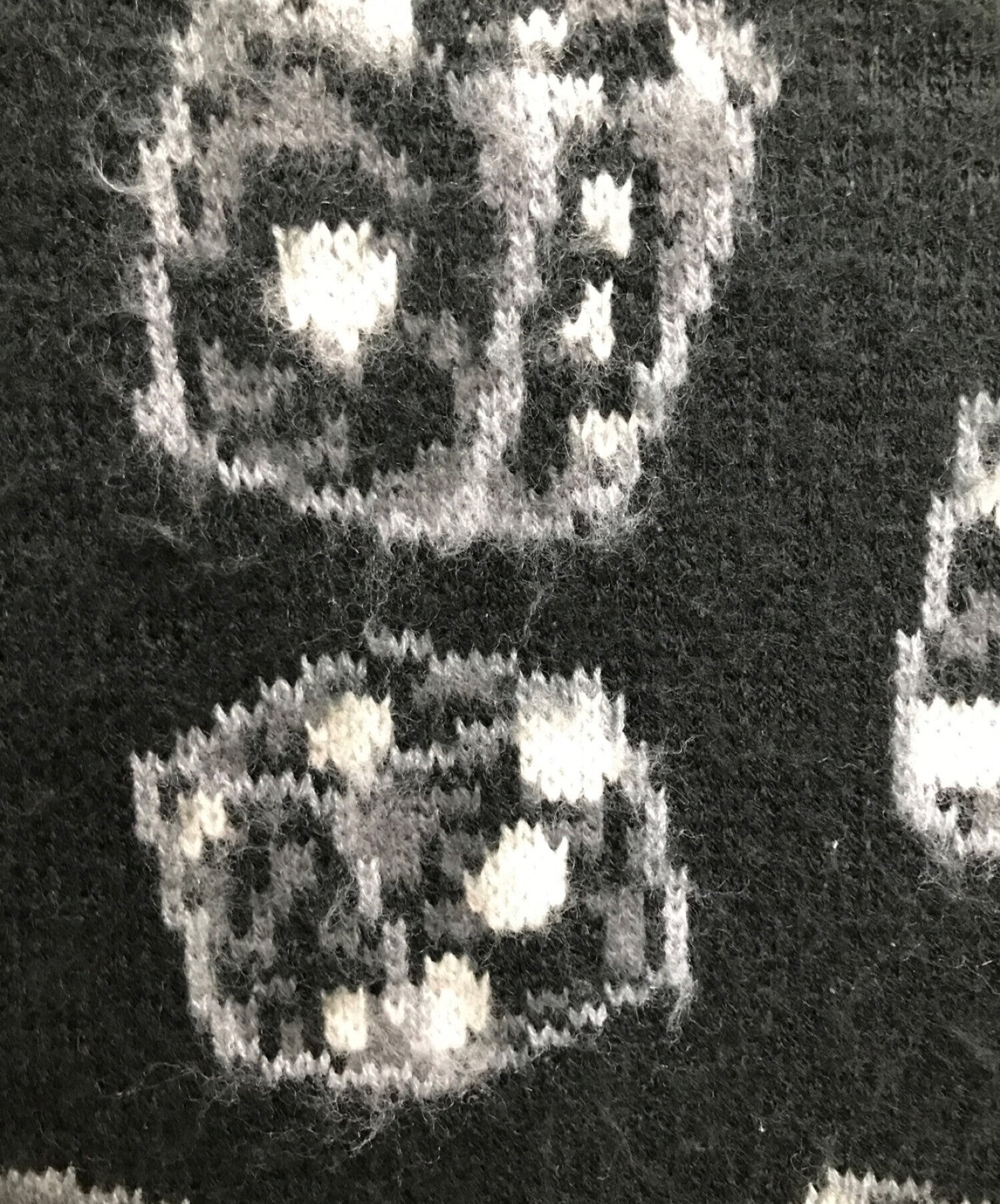 22AW Supreme dice Sweater Supreme Dice Crewneck (FW21) - $148