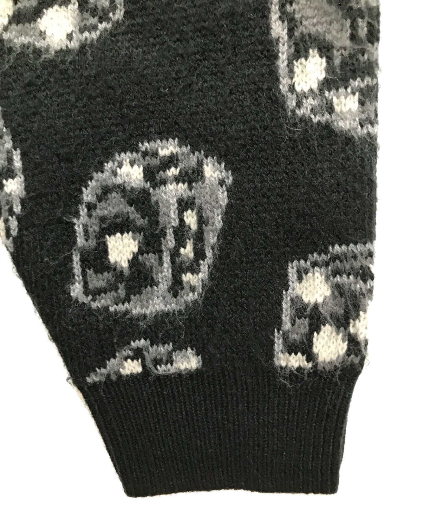 Supreme dice Sweater