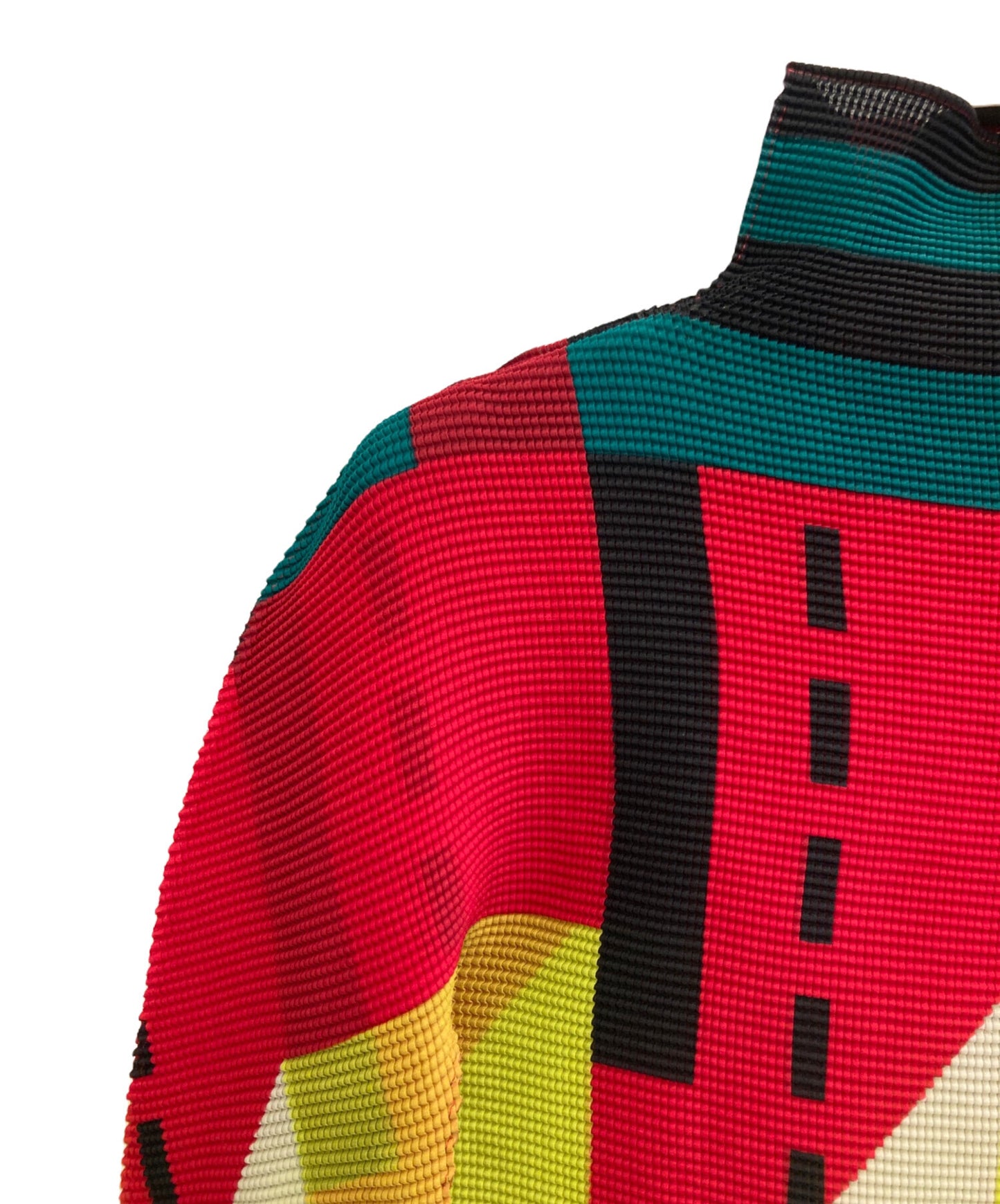 [Pre-owned] me ISSEY MIYAKE High Neck Pleated Cut and Sewn MI83FJ461