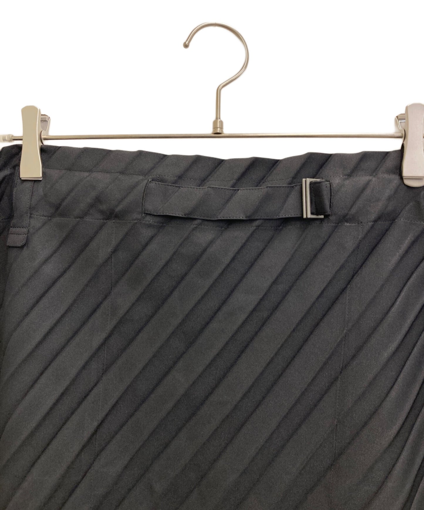 [Pre-owned] me ISSEY MIYAKE 25Ss Pleated skirt MI51FG432