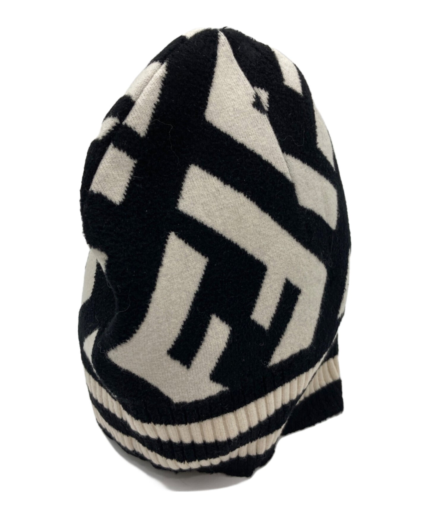 [Pre-owned] FENDI knitted hat FXQ538 A20J
