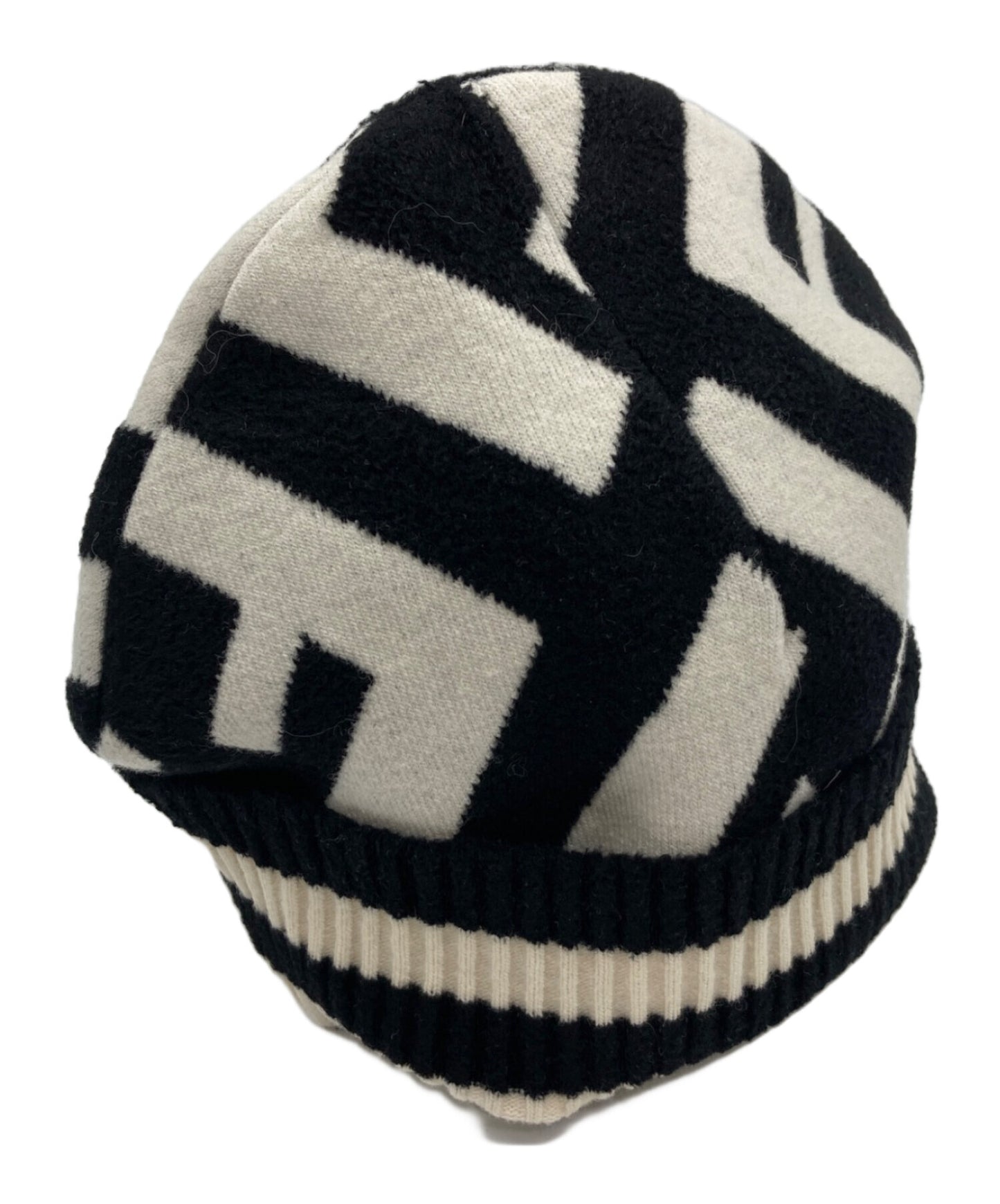 [Pre-owned] FENDI knitted hat FXQ538 A20J