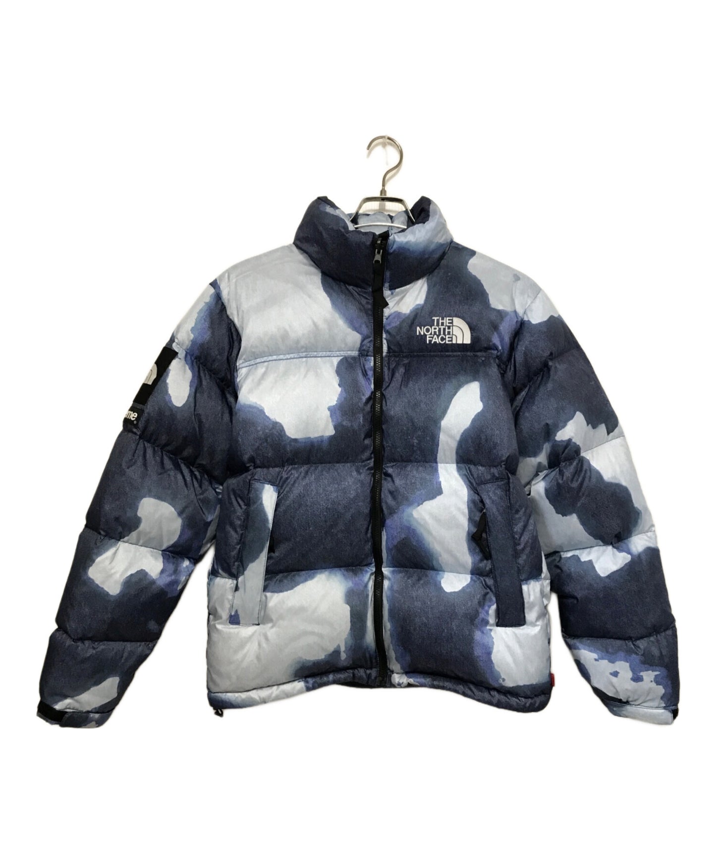 [Pre-owned] SUPREME Bleached Denim Print Nuptse Jacket ND52100I