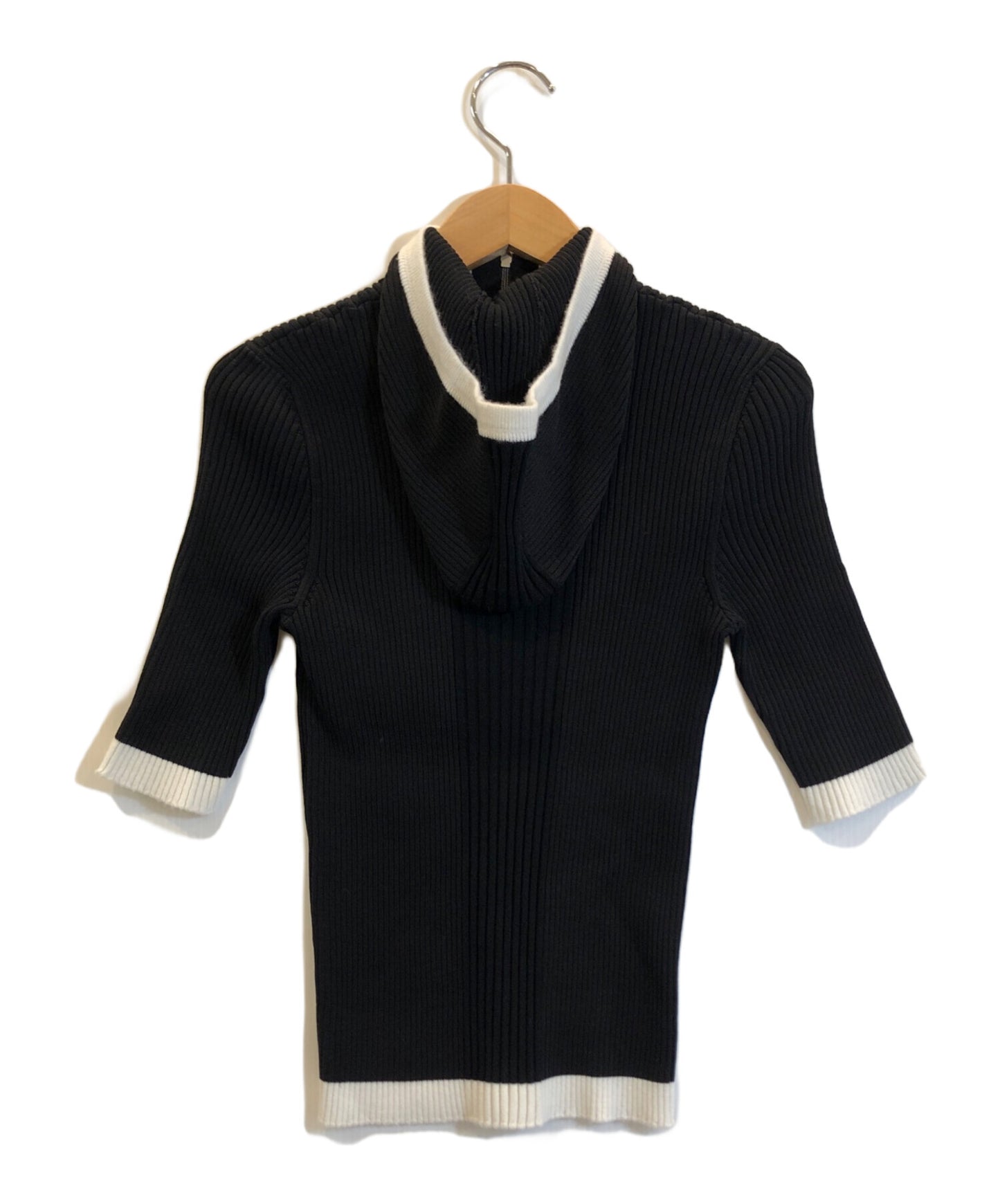 [Pre-owned] CHANEL Coco Mark Half Zip Rib Knit P78649K11368