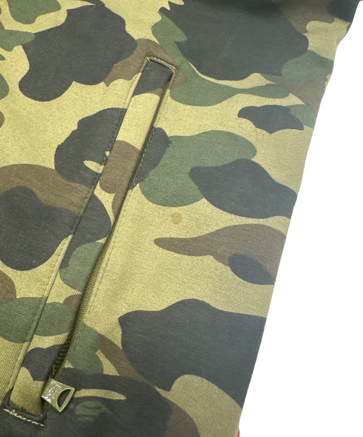 [Pre-owned] A BATHING APE 1ST CAMO WINDSTOPPER SHARK HOODIE 001lje301015x