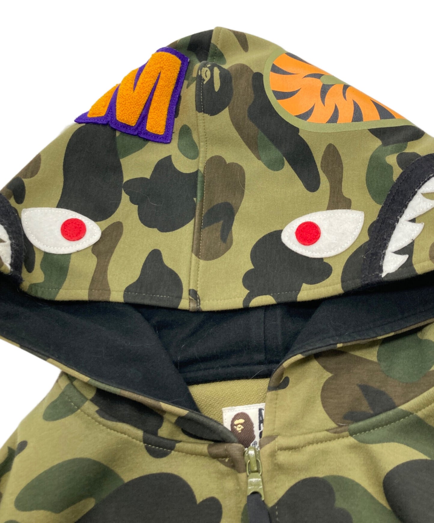 [Pre-owned] A BATHING APE 1ST CAMO WINDSTOPPER SHARK HOODIE 001lje301015x