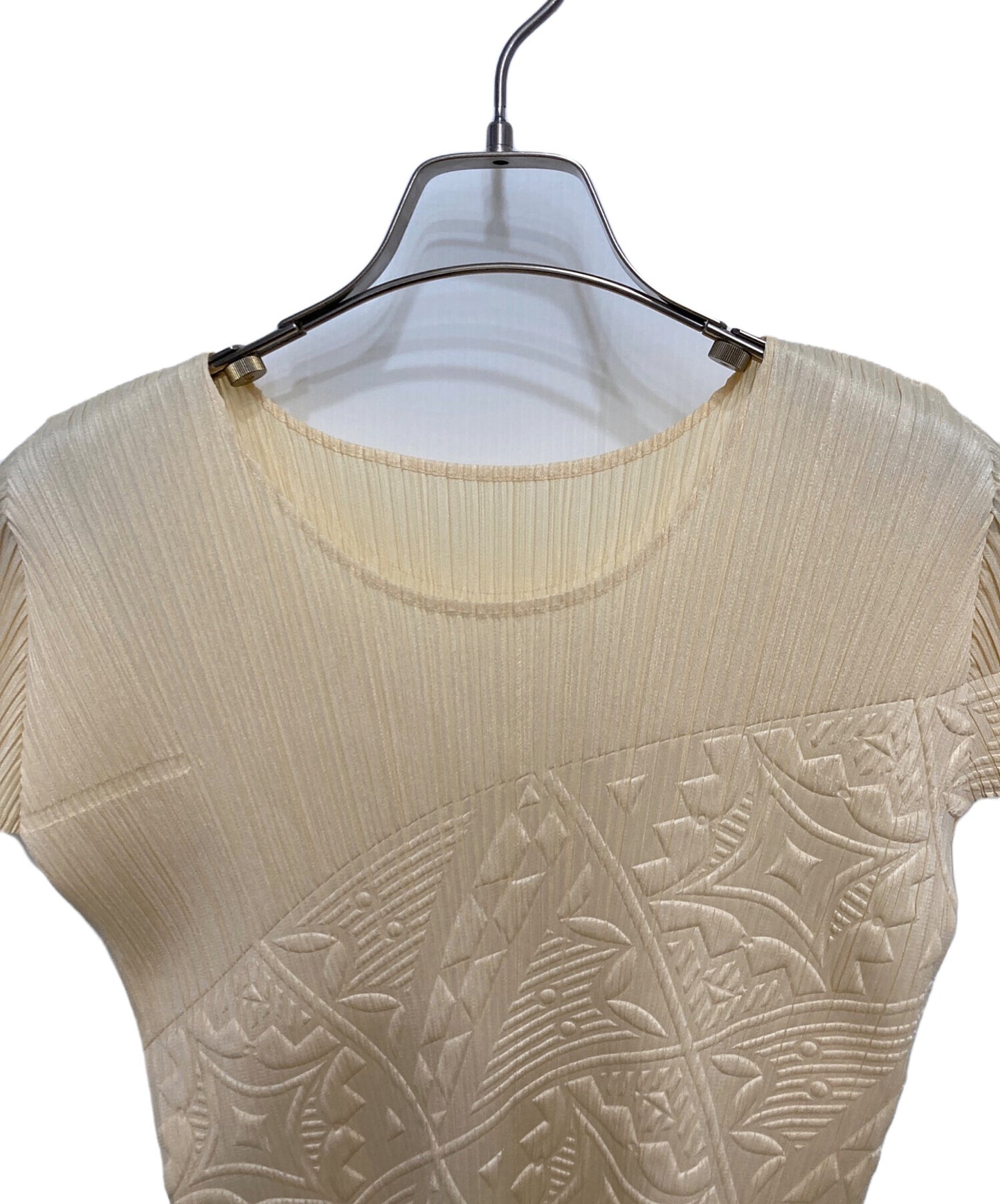 [Pre-owned] PLEATS PLEASE Embossed, stamped, pleated cut and sewn PP21-JK614