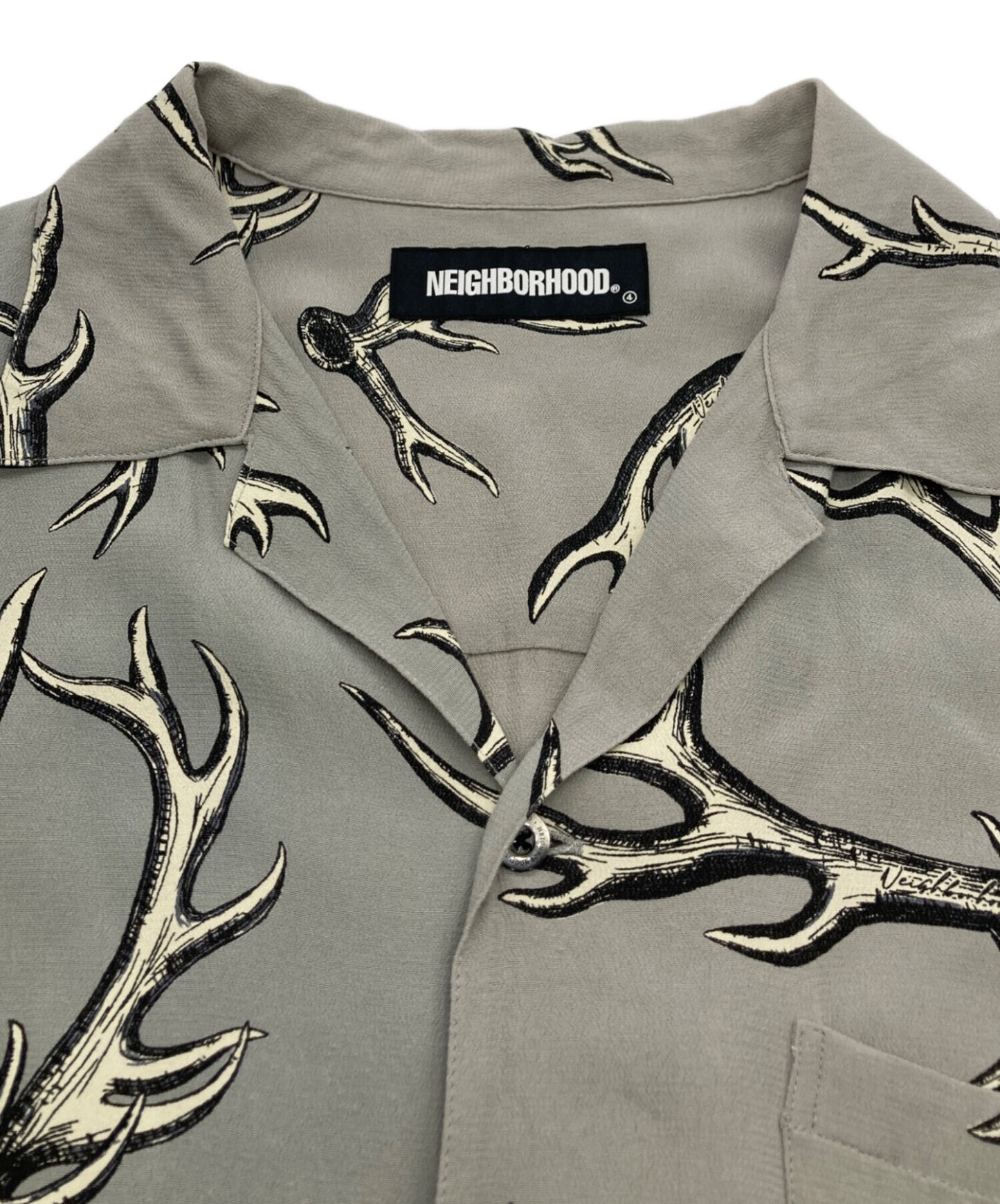 [Pre-owned] NEIGHBORHOOD S/S shirt with horn pattern 221TSNH-SHM06