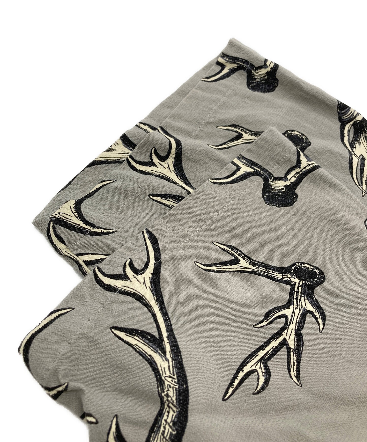 [Pre-owned] NEIGHBORHOOD S/S shirt with horn pattern 221TSNH-SHM06