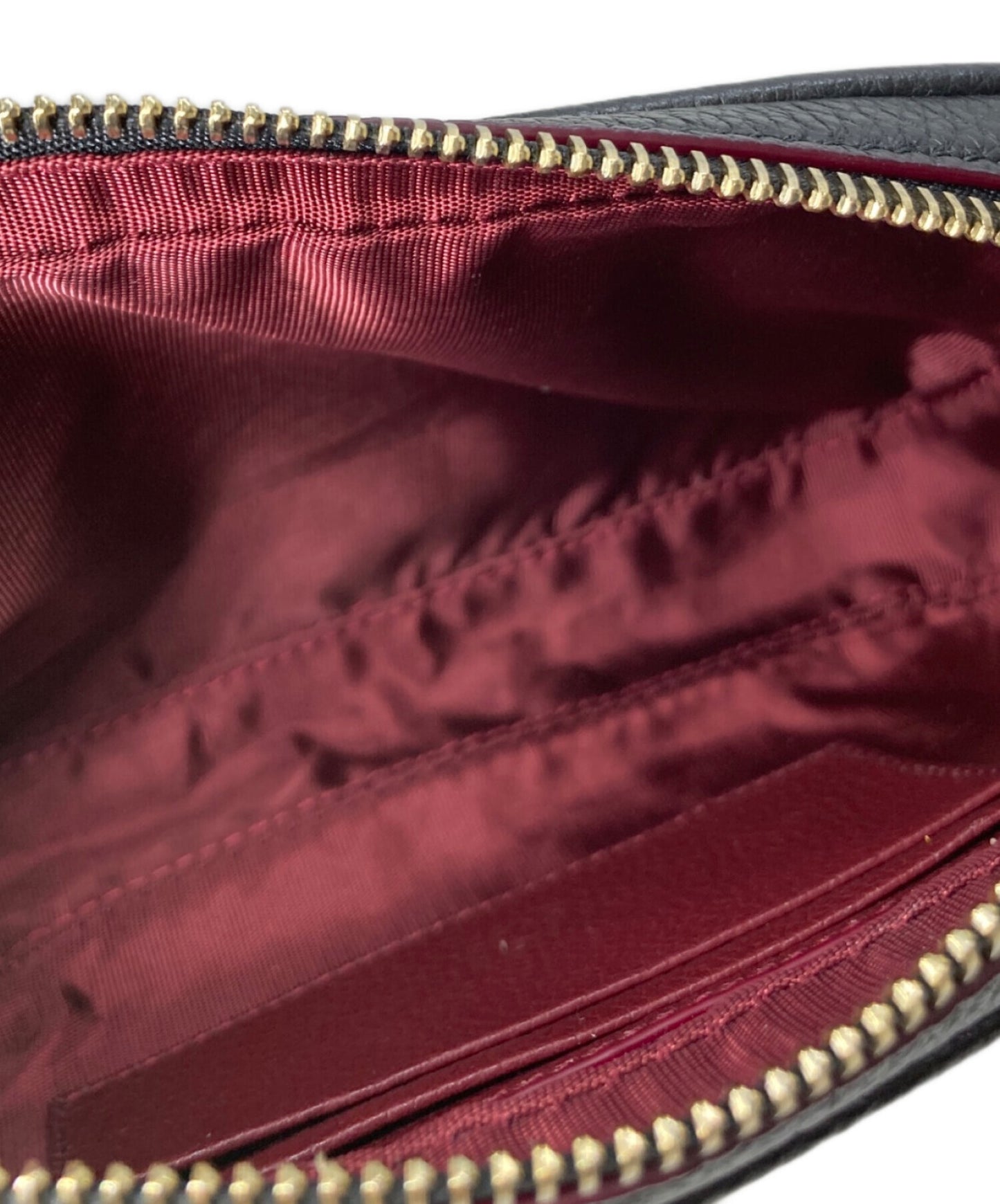 [Pre-owned] GUCCI GG Marmont Mini Camera Bag 772759