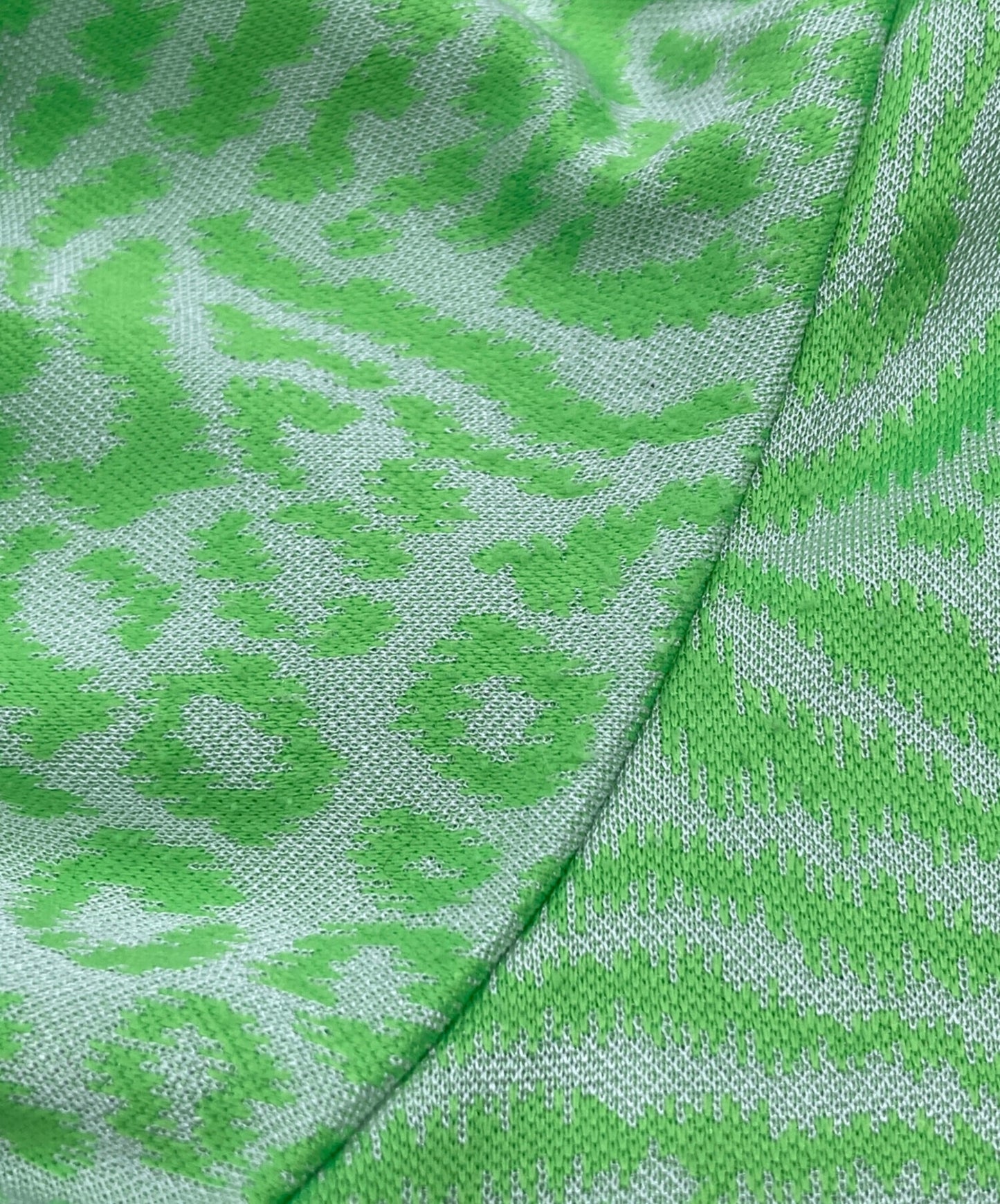 [Pre-owned] SUPREME Jacquard Animal Print Soccer Jersey