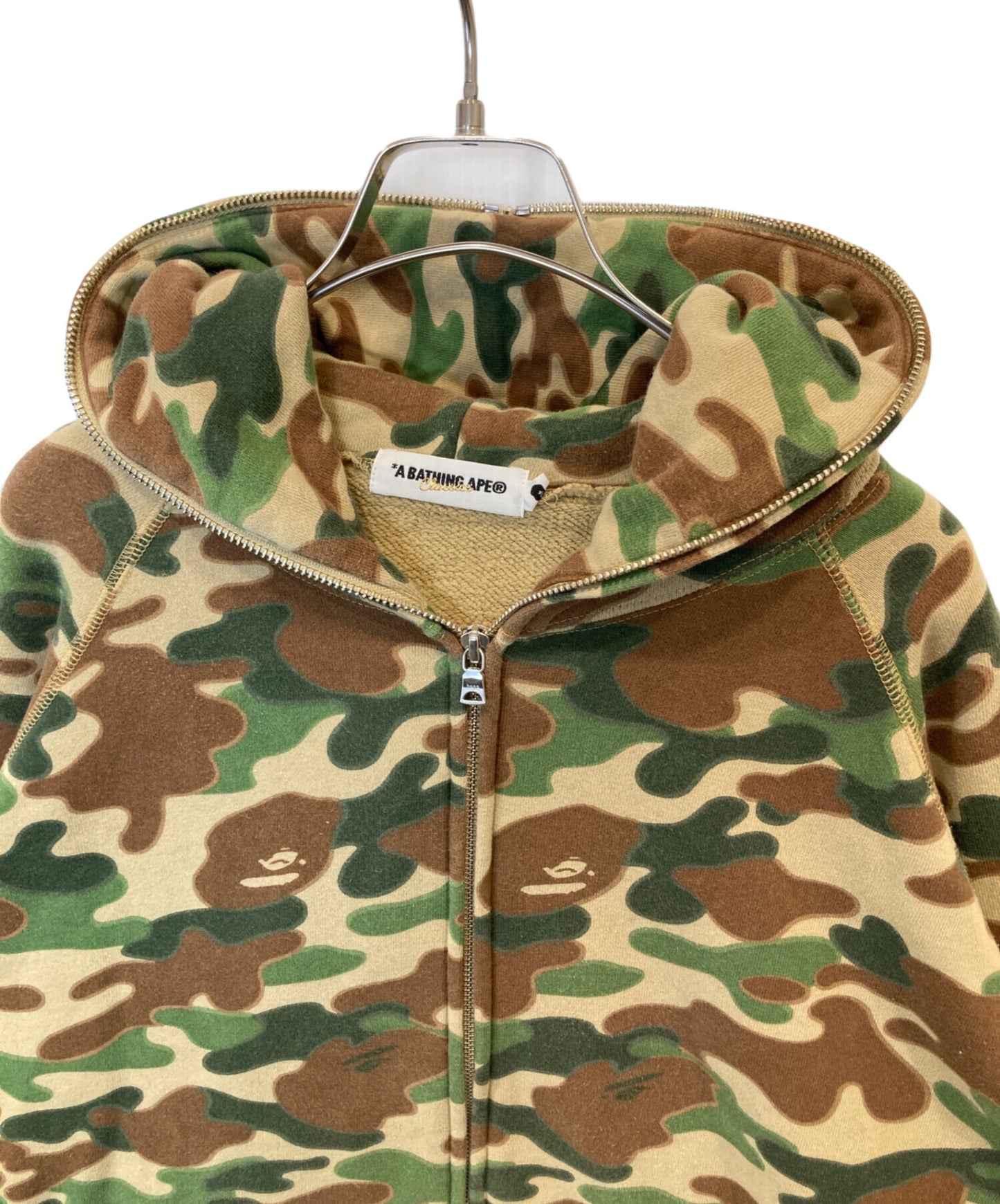 [Pre-owned] A BATHING APE Puzzle Camo Zip-Up Hoodie