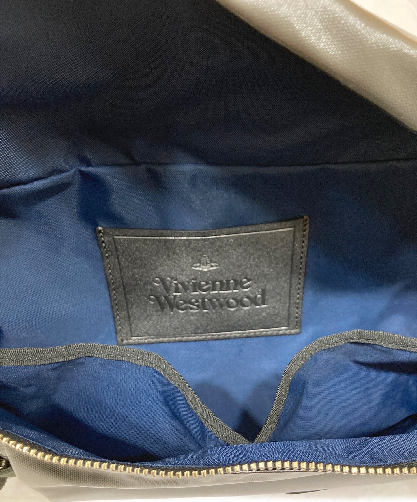 [Pre-owned] Vivienne Westwood body bag VWH210