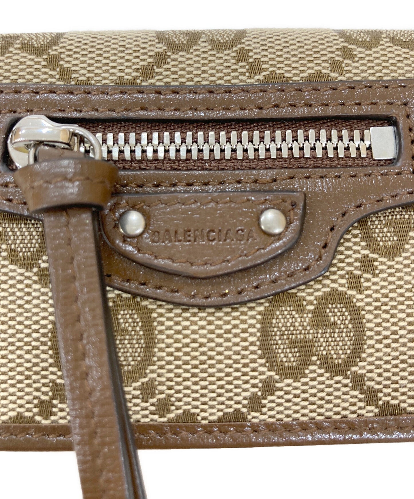 [Pre-owned] GUCCI The Hacker Neo Classic Wallet 681708
