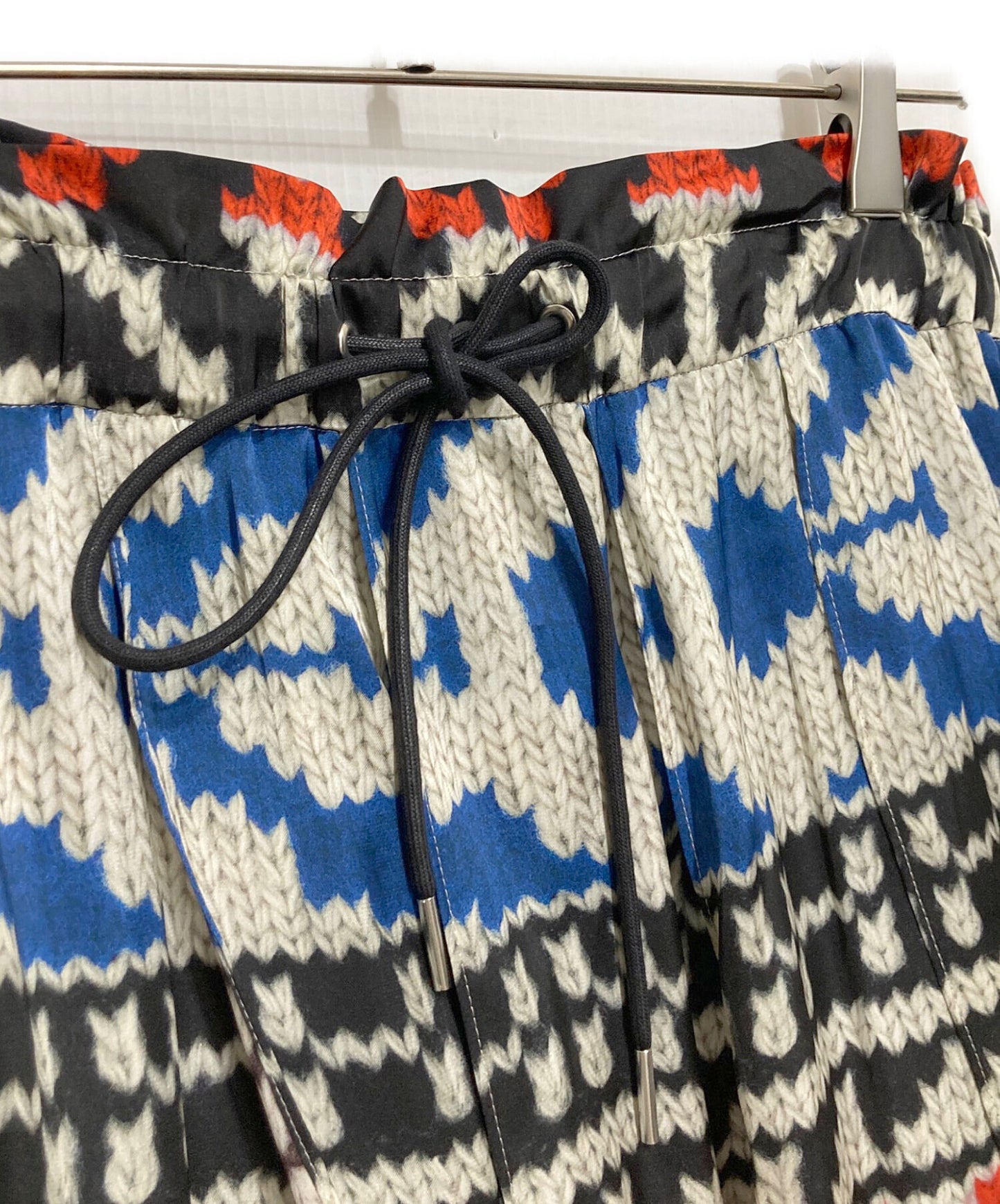 [Pre-owned] sacai Patterned Knit Print Skirt 24-07429