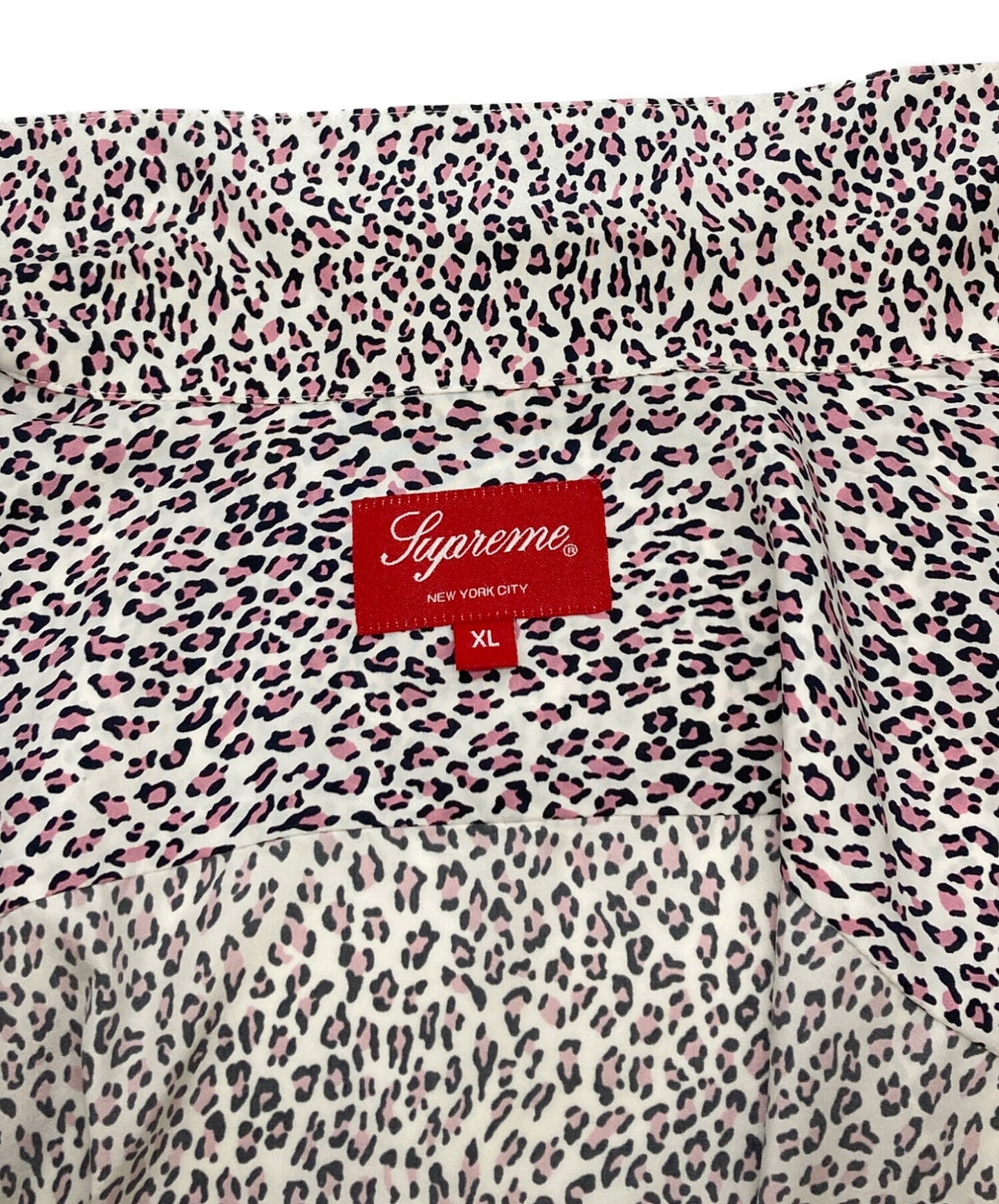 [Pre-owned] SUPREME Leopard Silk Short Sleeve Shirt
