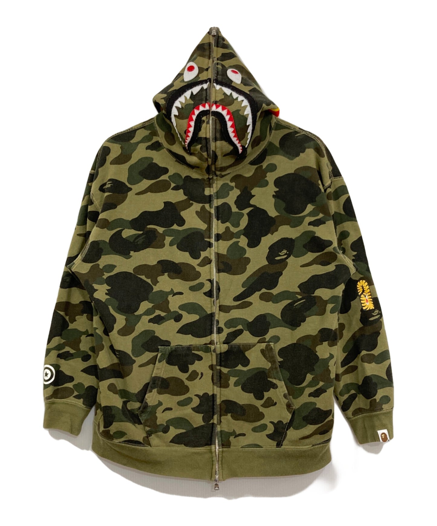 [Pre-owned] A BATHING APE Shark Camo Full Zip Hoodie 001zpf302503x