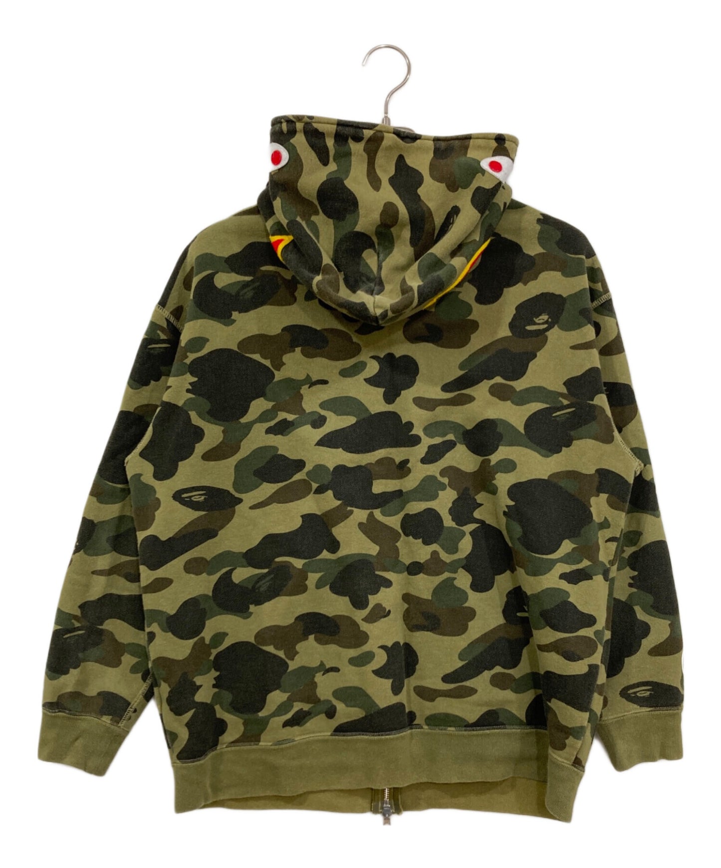 [Pre-owned] A BATHING APE Shark Camo Full Zip Hoodie 001zpf302503x
