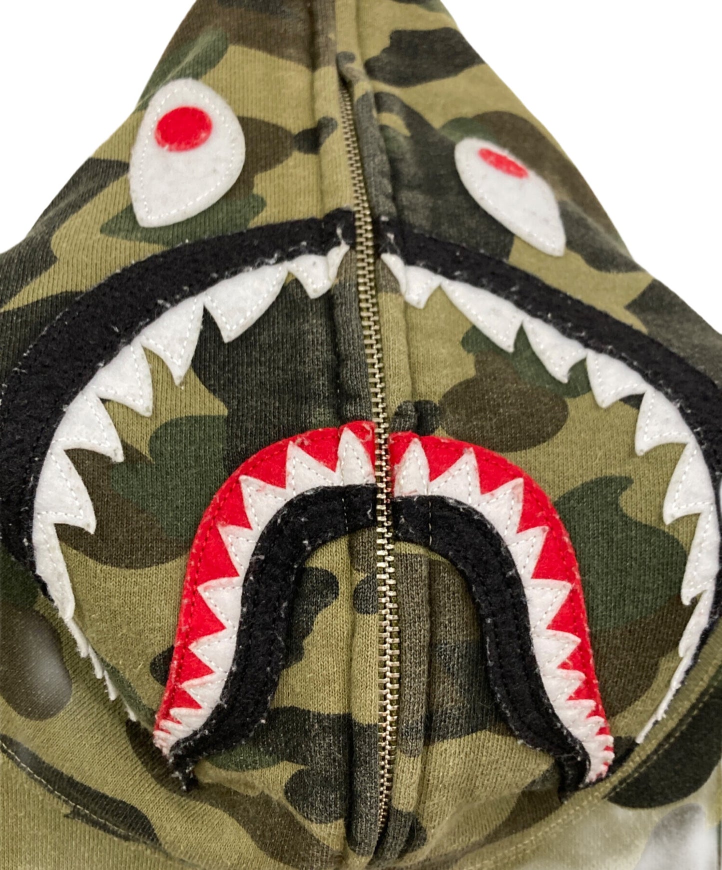 [Pre-owned] A BATHING APE Shark Camo Full Zip Hoodie 001zpf302503x