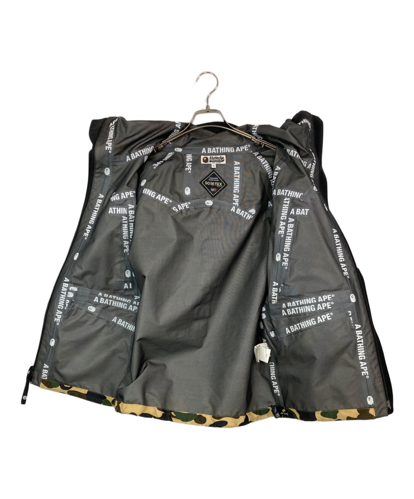 [Pre-owned] A BATHING APE 1ST CAMO SNOWBOARD JACKET/1St Camo Snowboard Jacket 001hjf701003x