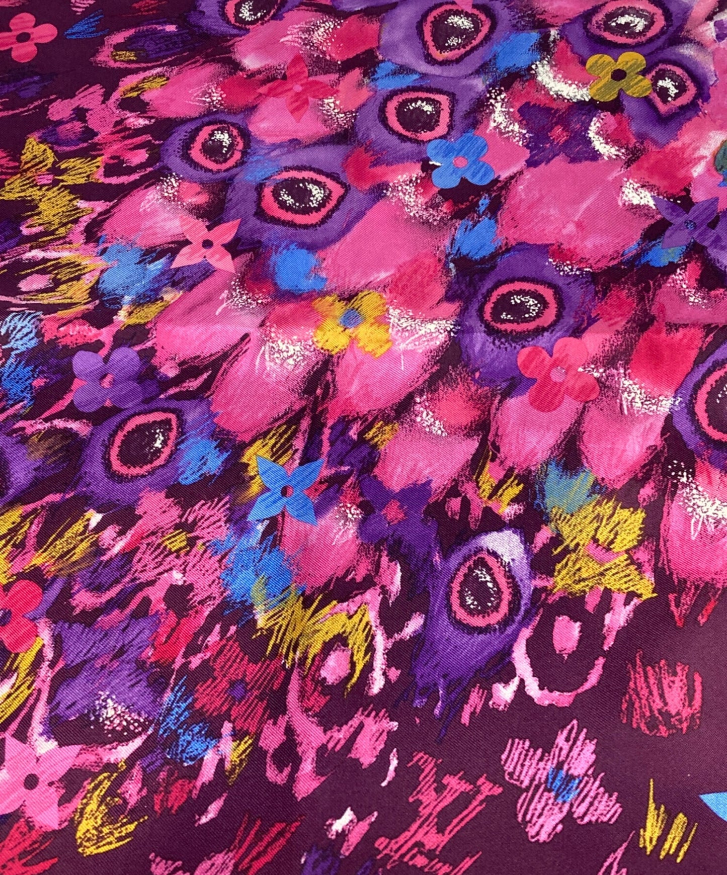 [Pre-owned] LOUIS VUITTON large oval scarf 400505