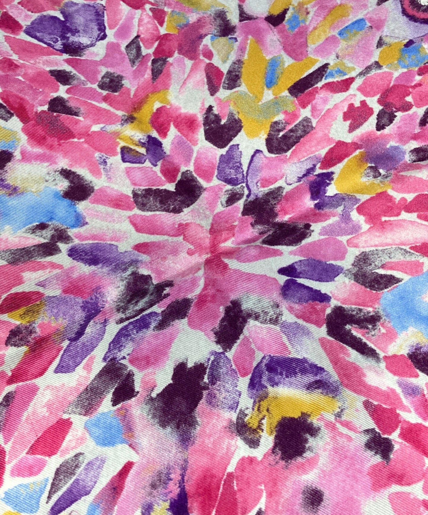 [Pre-owned] LOUIS VUITTON large oval scarf 400505