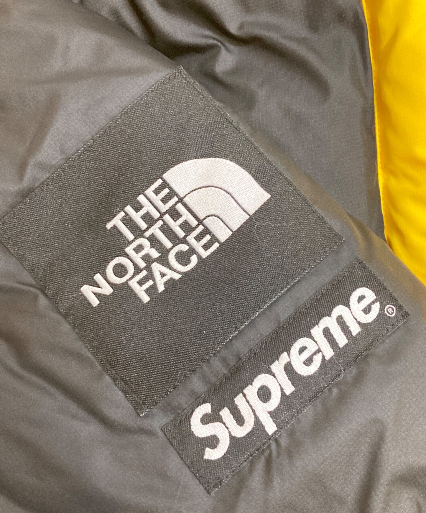 [Pre-owned] SUPREME 800-Fill Half Zip Hooded Pullover ND52205I