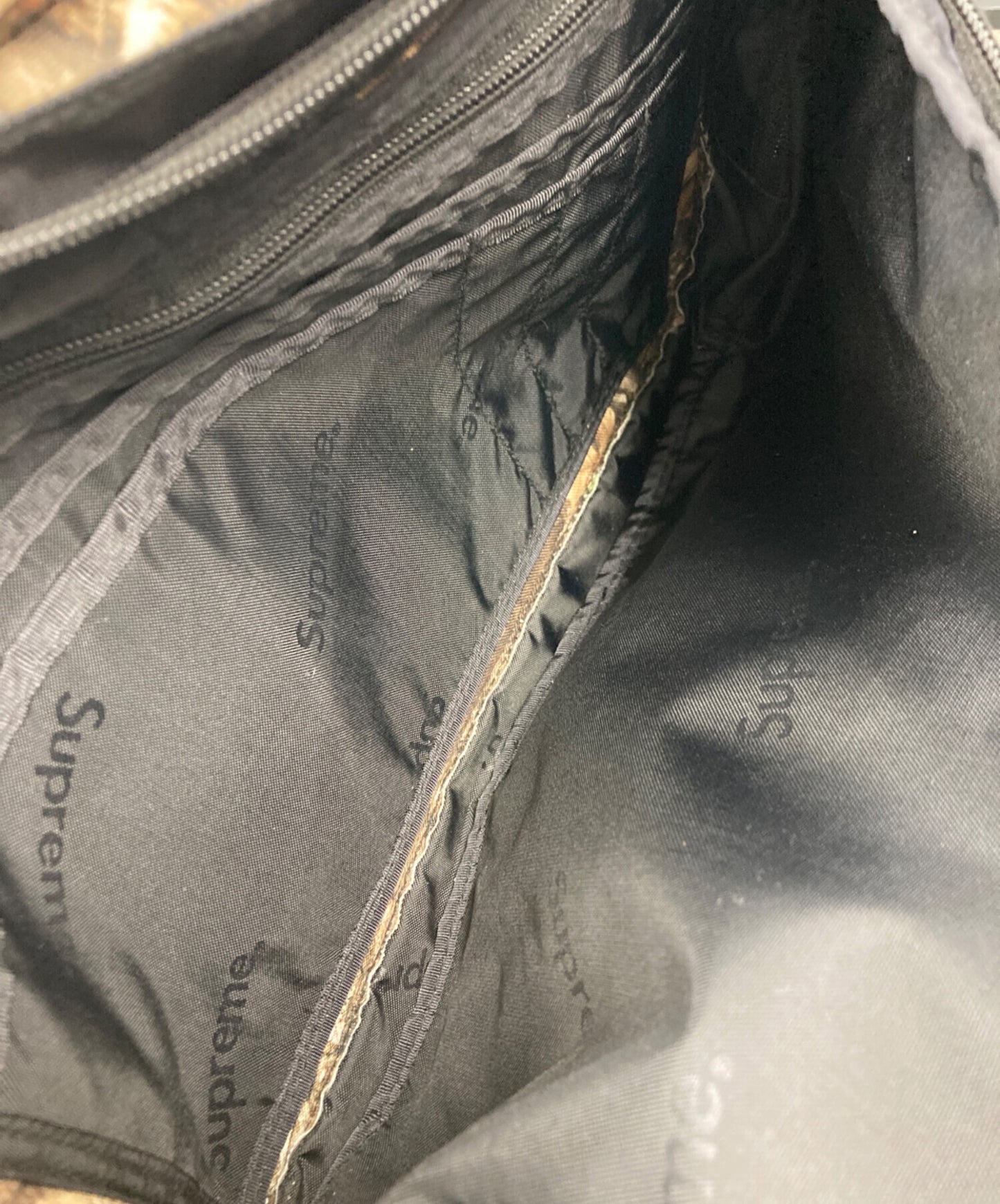 [Pre-owned] SUPREME Duffle Bag