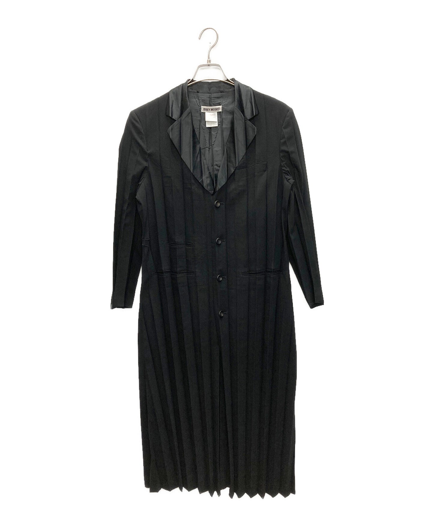 [Pre-owned] ISSEY MIYAKE pleated long coat IM01-FA600