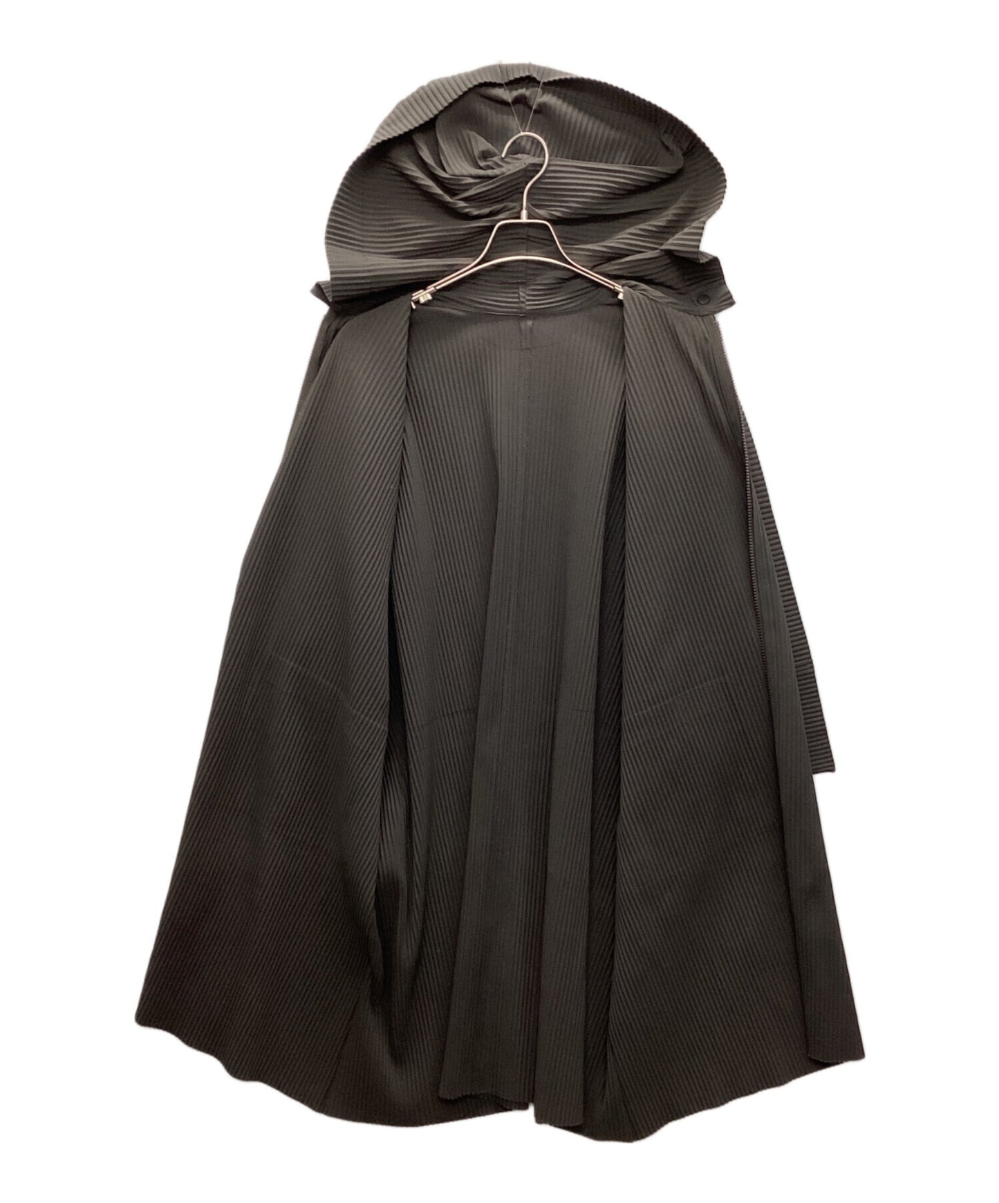 [Pre-owned] me ISSEY MIYAKE Pleated Hooded Coat MI84KA613