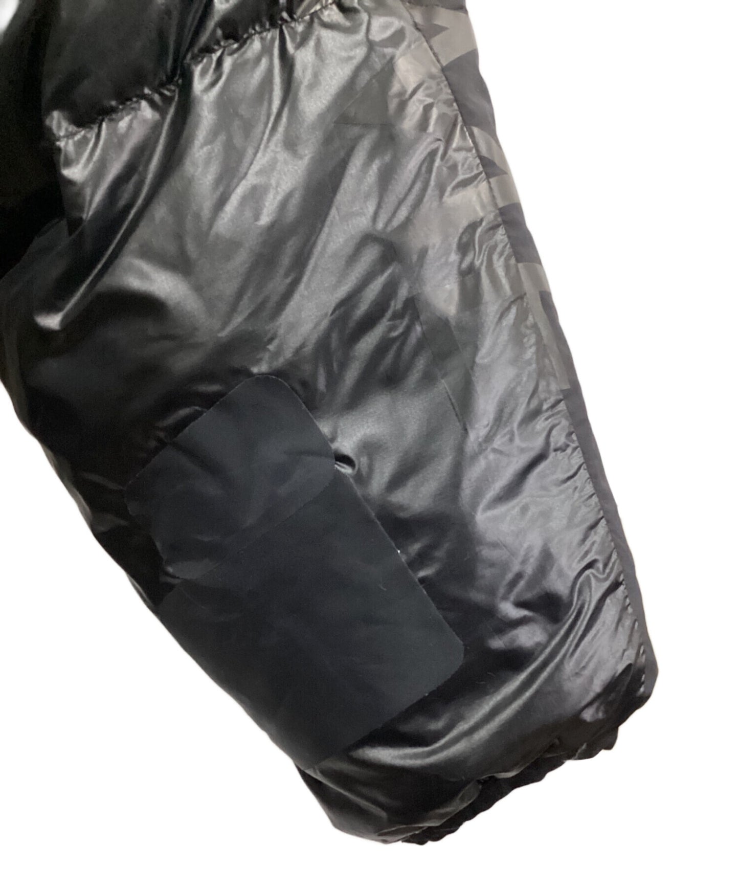 [Pre-owned] SUPREME Featherweight Down Jacket