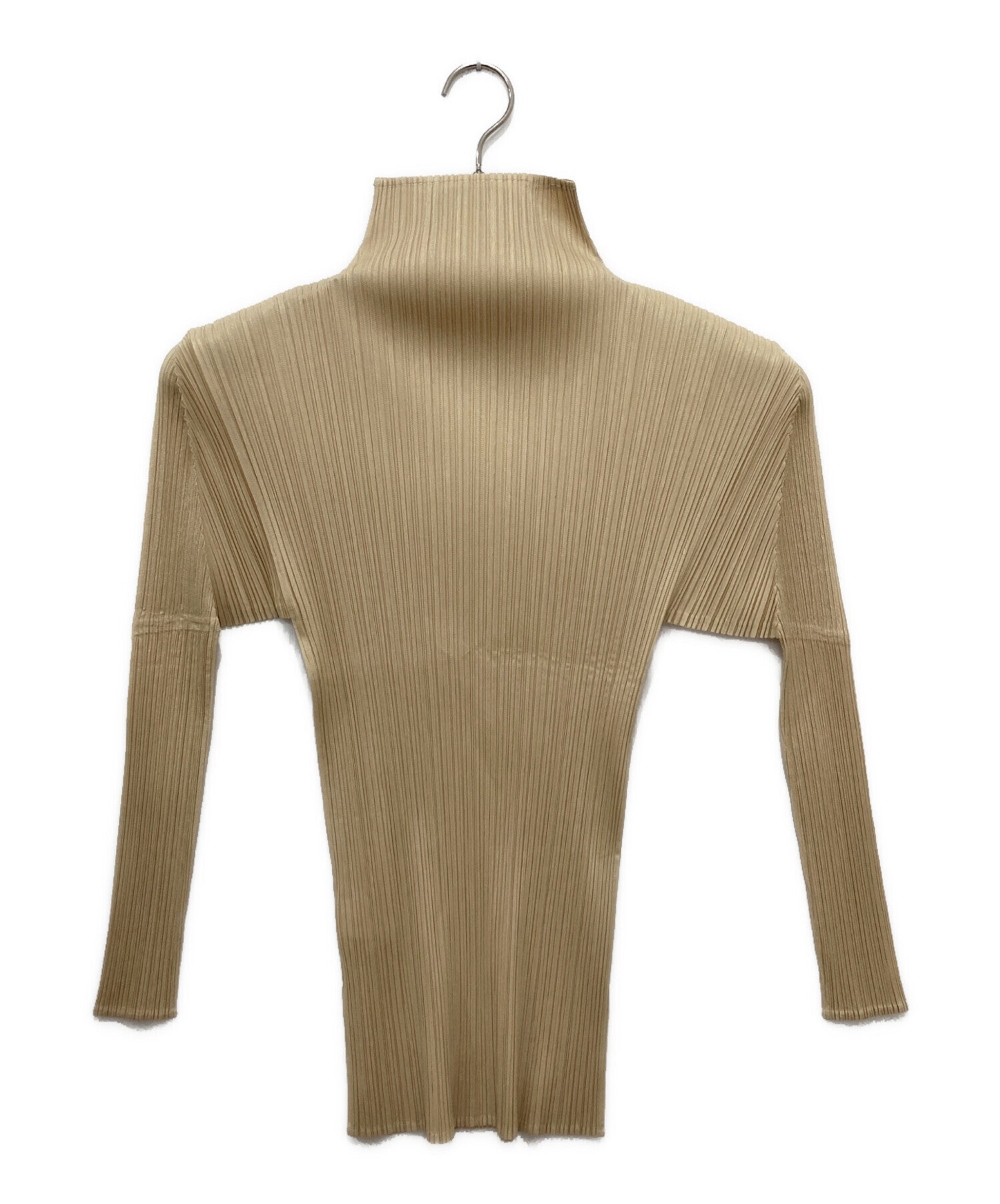 PLEATS PLEASE – Archive Factory