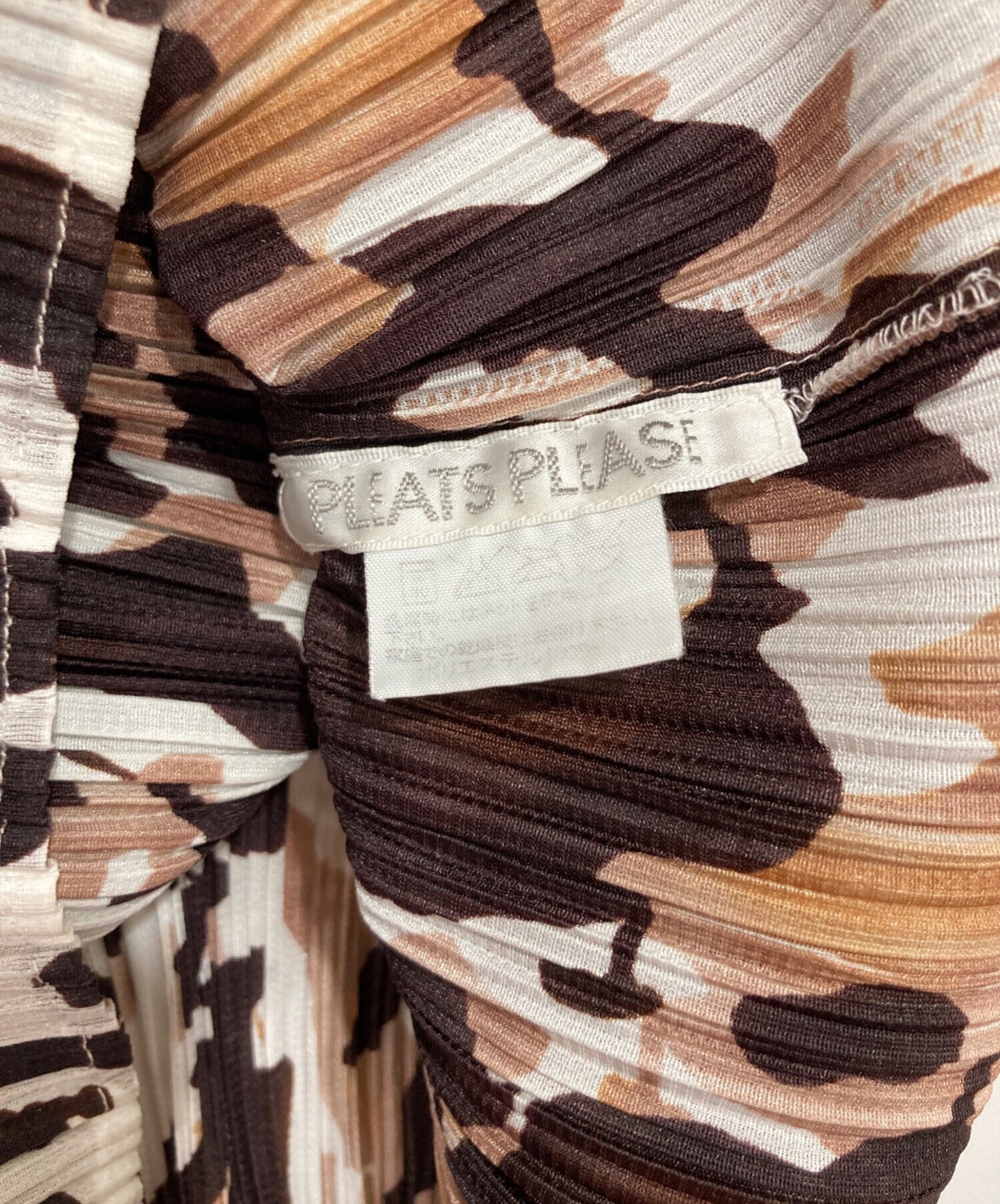 [Pre-owned] PLEATS PLEASE pleated knit PP41-JK782