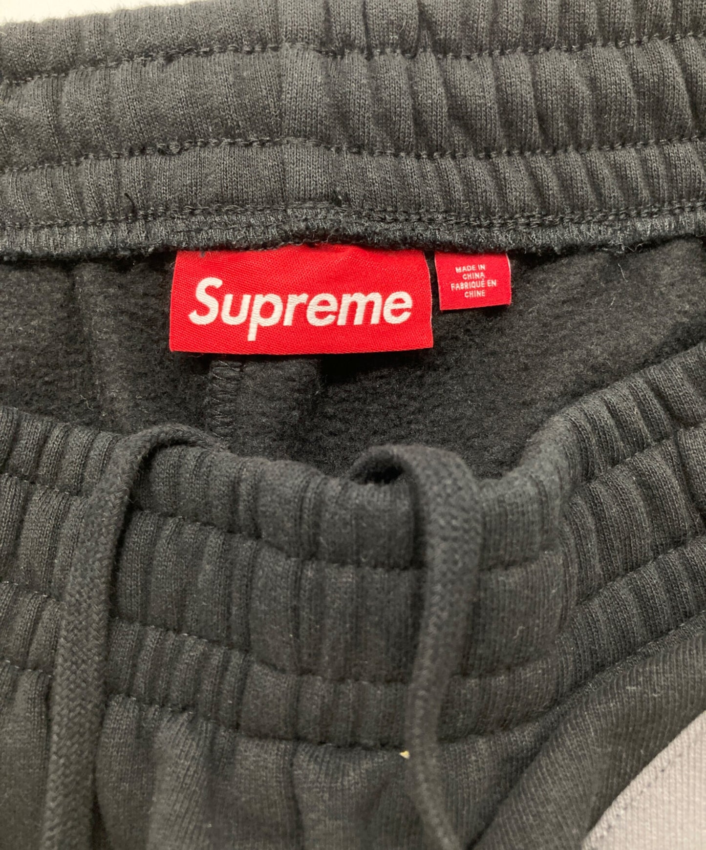[Pre-owned] SUPREME 24SS EQUIPE SWEATSHORT Equipe sweatshirt half pants
