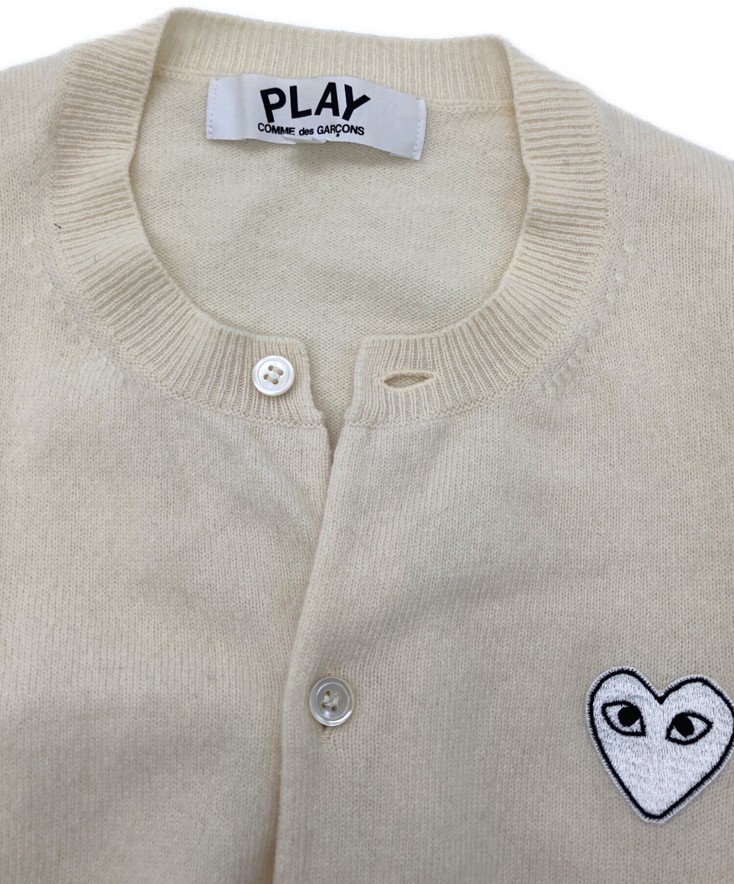 [Pre-owned] PLAY COMME des GARCONS Heart Logo Crew Neck Knit AZ-N065