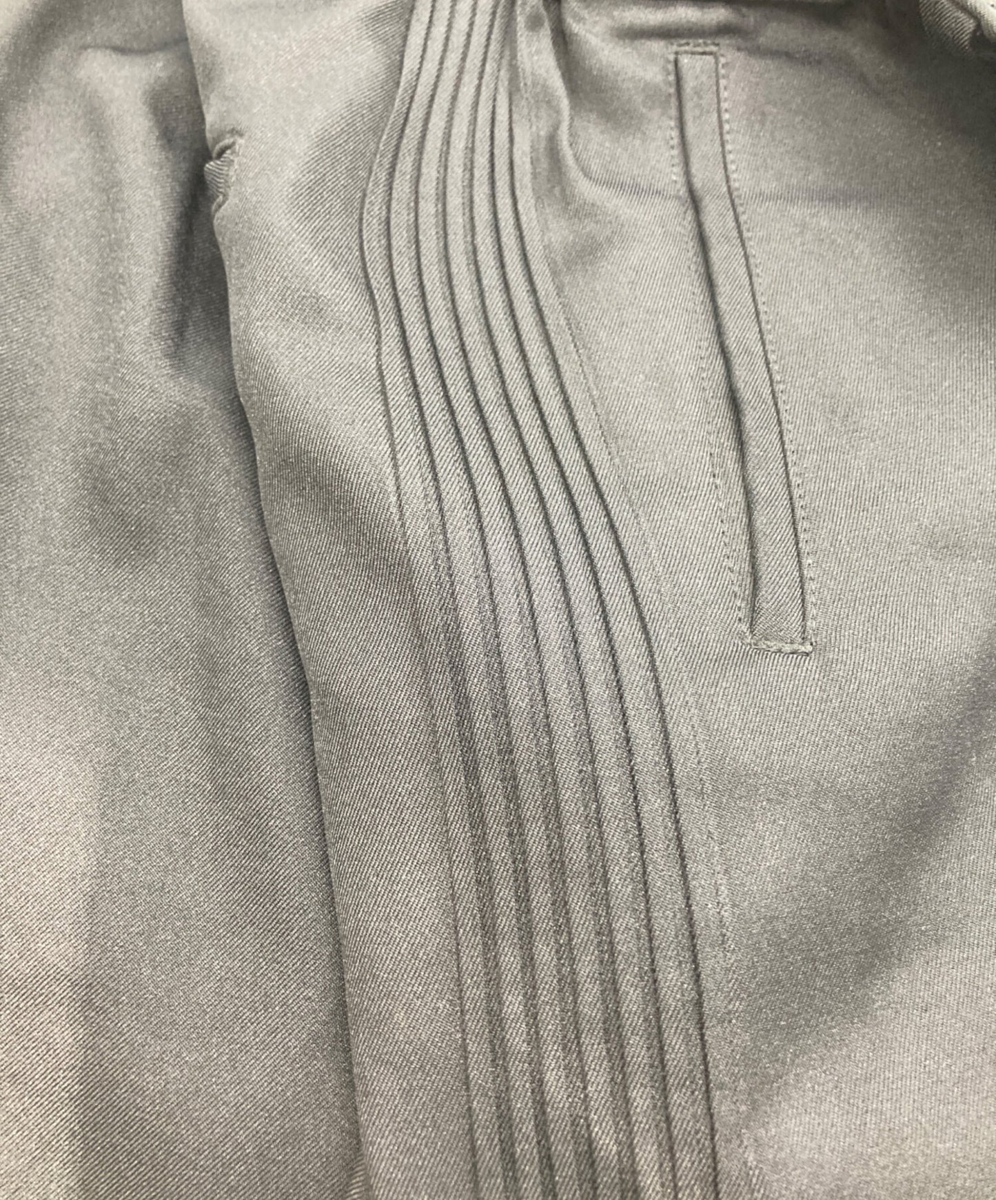 [Pre-owned] ISSEY MIYAKE MEN side-pleated pants ME06-FF021