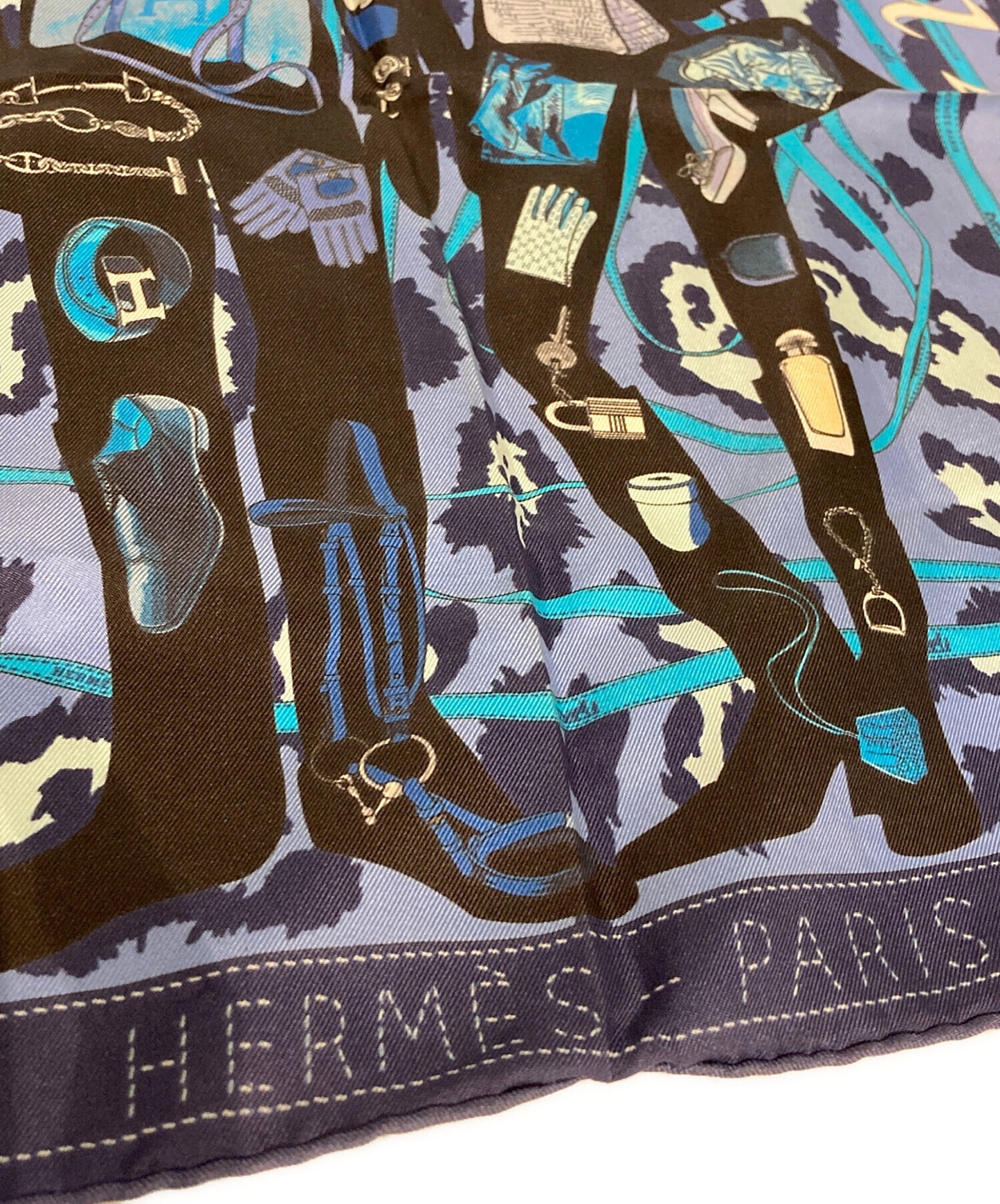 [Pre-owned] HERMES Monsieur & Madameka Pattern / Petit Carré 40 / Silk Scarf